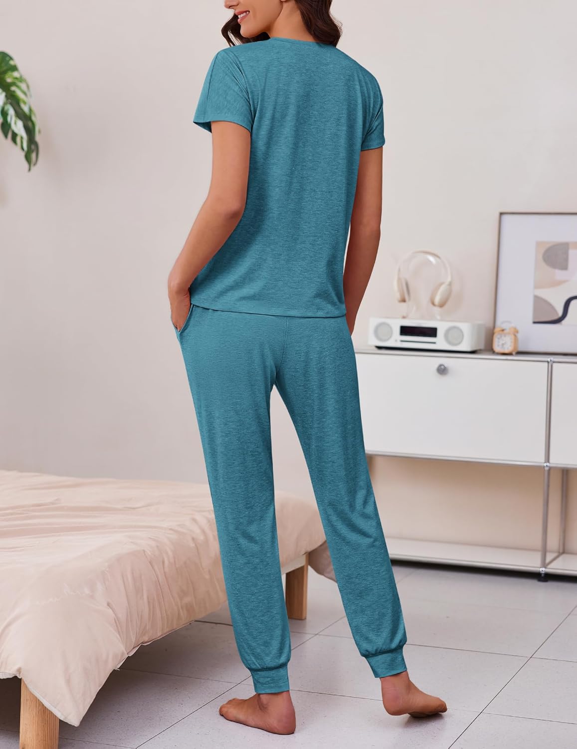 Ekouaer 2 pack Pajama Sets for Womens Jogger Pants Pjs Short Sleeves Lounge Set Soft Sleepwear with Pockets - Image 5