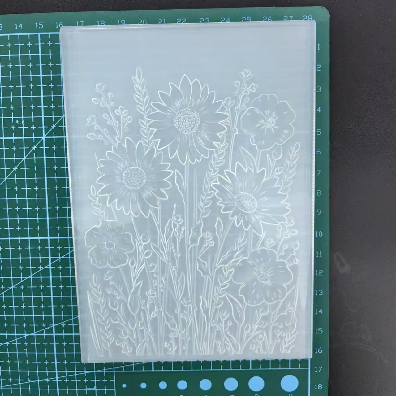 3D Sunflower Flower Grass Embossing Folder for Card Making Floral DIY Plastic Scrapbooking Photo Album Card Paper DIY Craft Decoration Template Mold