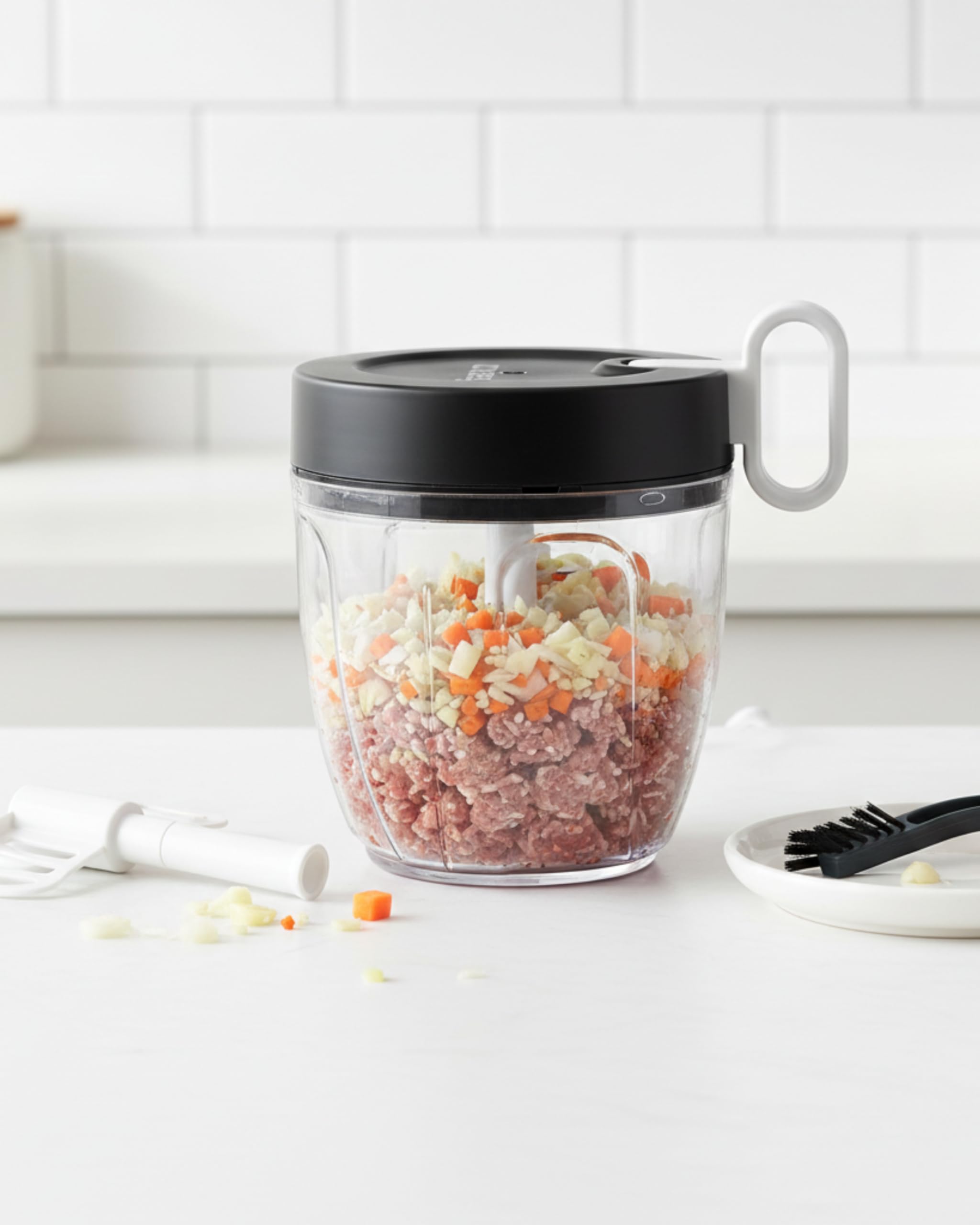 Manual Food Chopper with Mini Mixer, Vegetable Processor with Soft Brush 900mL | Garlic Grinder | Onion Masher | Egg and Sauce Mixer | Food Processor for Salad, Ginger, Chili