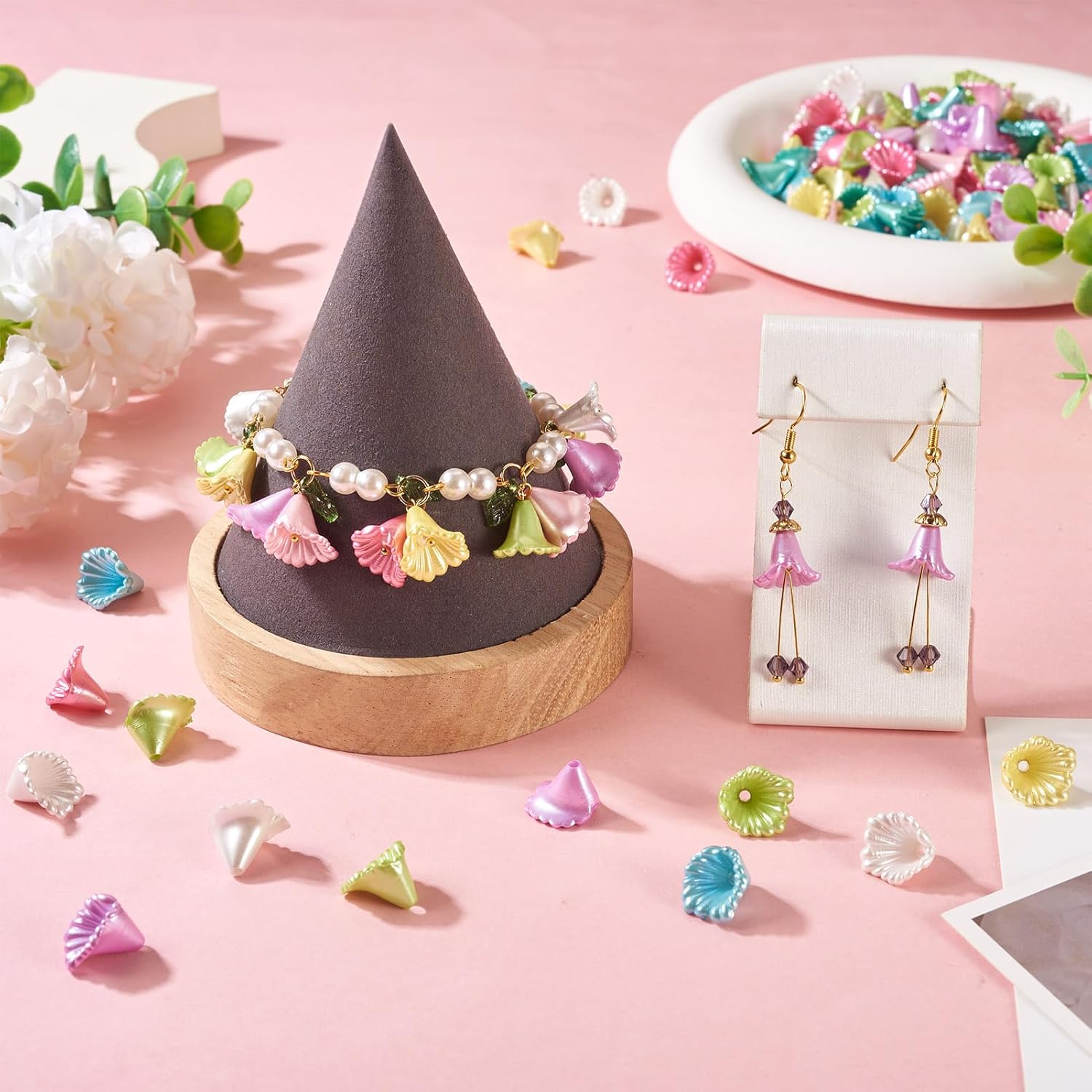 Cheriswelry 300Pcs Acrylic Flower Beads Trumpet Flower Beads Pearlized Loose Spacer Bead 13.5mm for Necklace Bracelet Earring Jewelry Making - Image 2