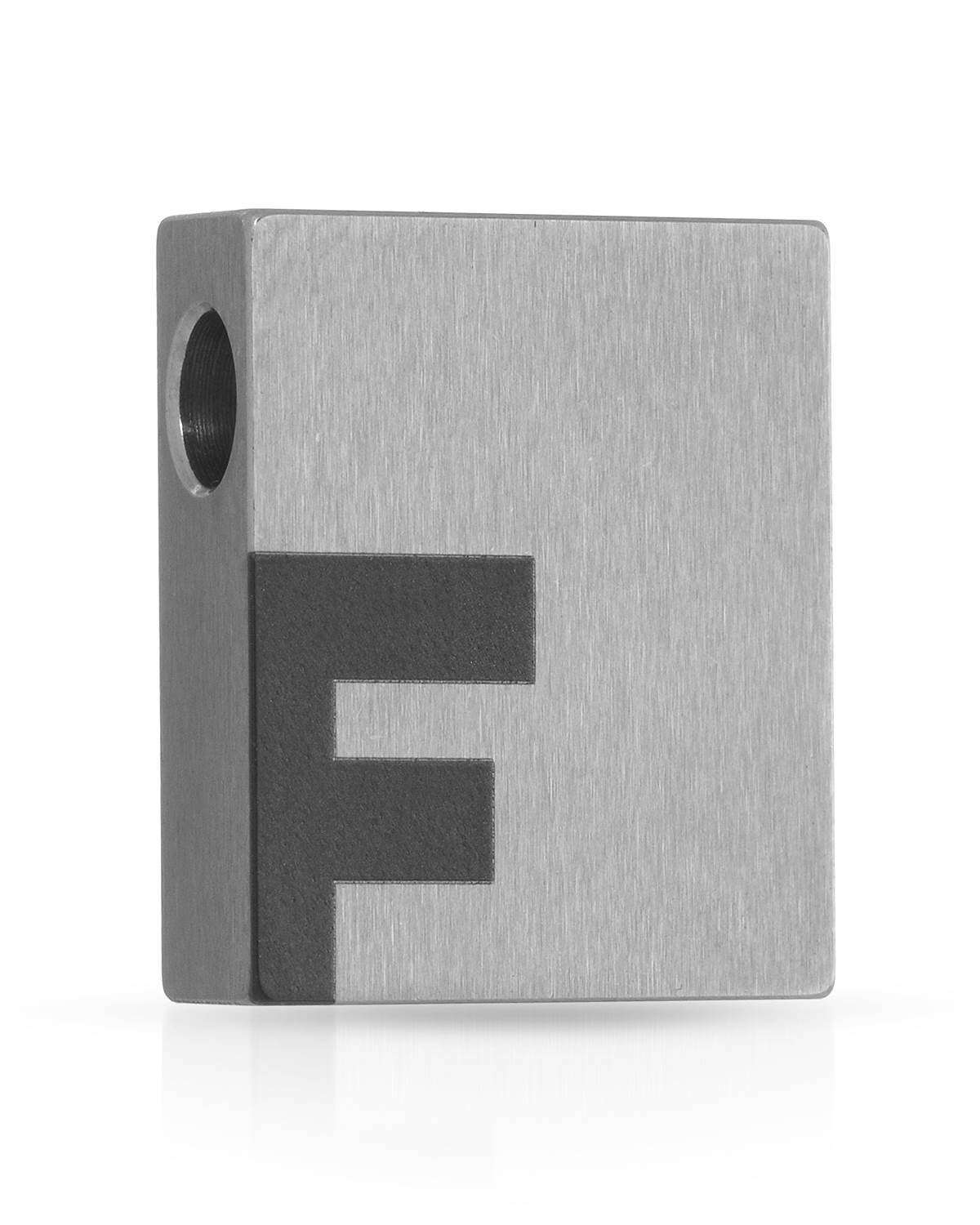 TeNoStainless Steel Pendant. Length 17 mm.