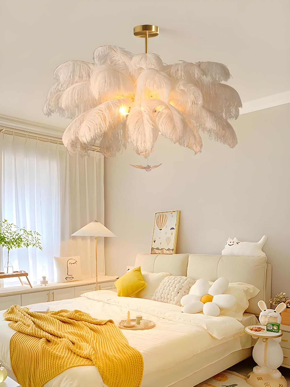 Ostrich Feather Chandelier Luxury Romantic White Feathers Pendant Light Elegant Ostrich Feather Hanging Ceiling Lighting Soft Ambient Lighting for Bedroom,Living Room, Girls Room(B, 55CM)