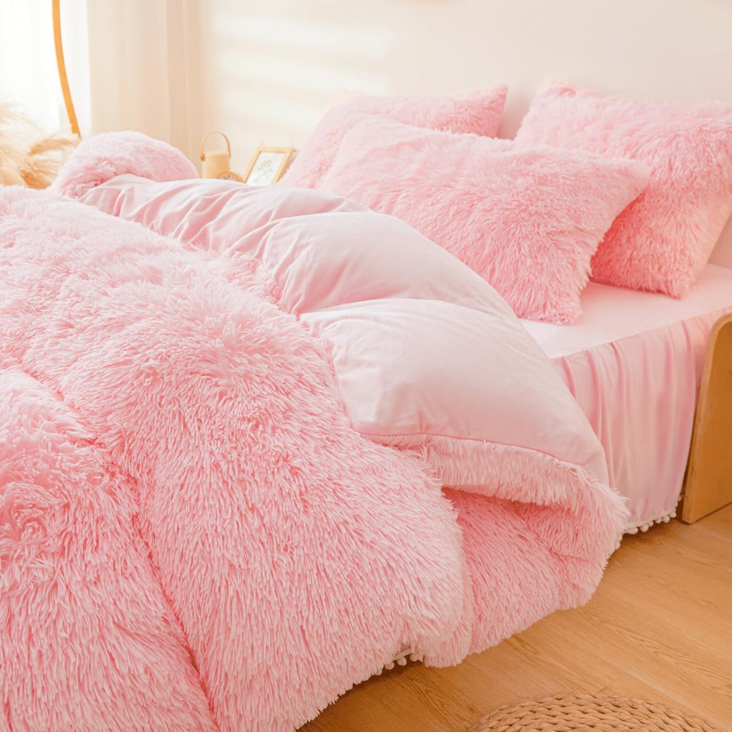 Fluffy Pink Faux Fur Comforter Cover Set，Fuzzy Plush Bedding 3Pcs (1 Faux Fur Duvet Cover +2 Fuzzy Pillowcases) Fluffy Bed Set (Pink, Queen)