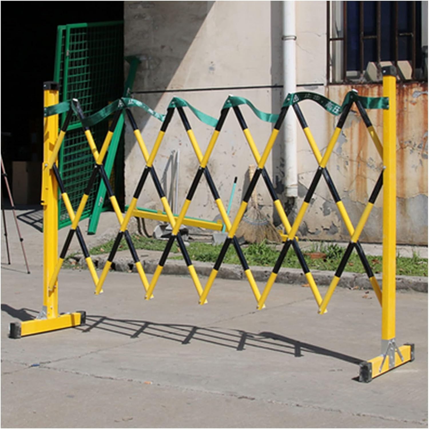 Telescopic Folding Guardrail Mobile Isolation Barrier with Red & White Square Tube Safety Warning Fence for Outdoor Use Portable andGuarding Solution