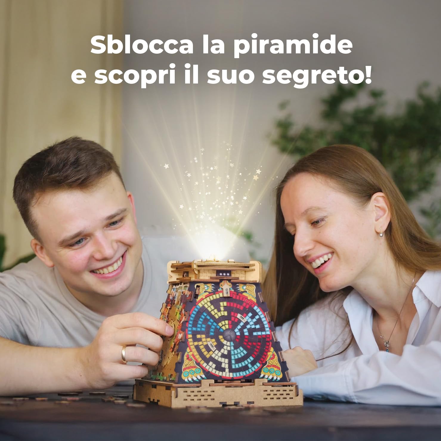 iDventure Cluepuzzle Piramide del Sole, Puzzle 3D, Escape Room per Adulti | Piramide Azteca, Scatola Rompicapo, Rompicapo per Adulti e Famiglie, Escape Room in Legno, 4 Puzzle, Scatola Segreta