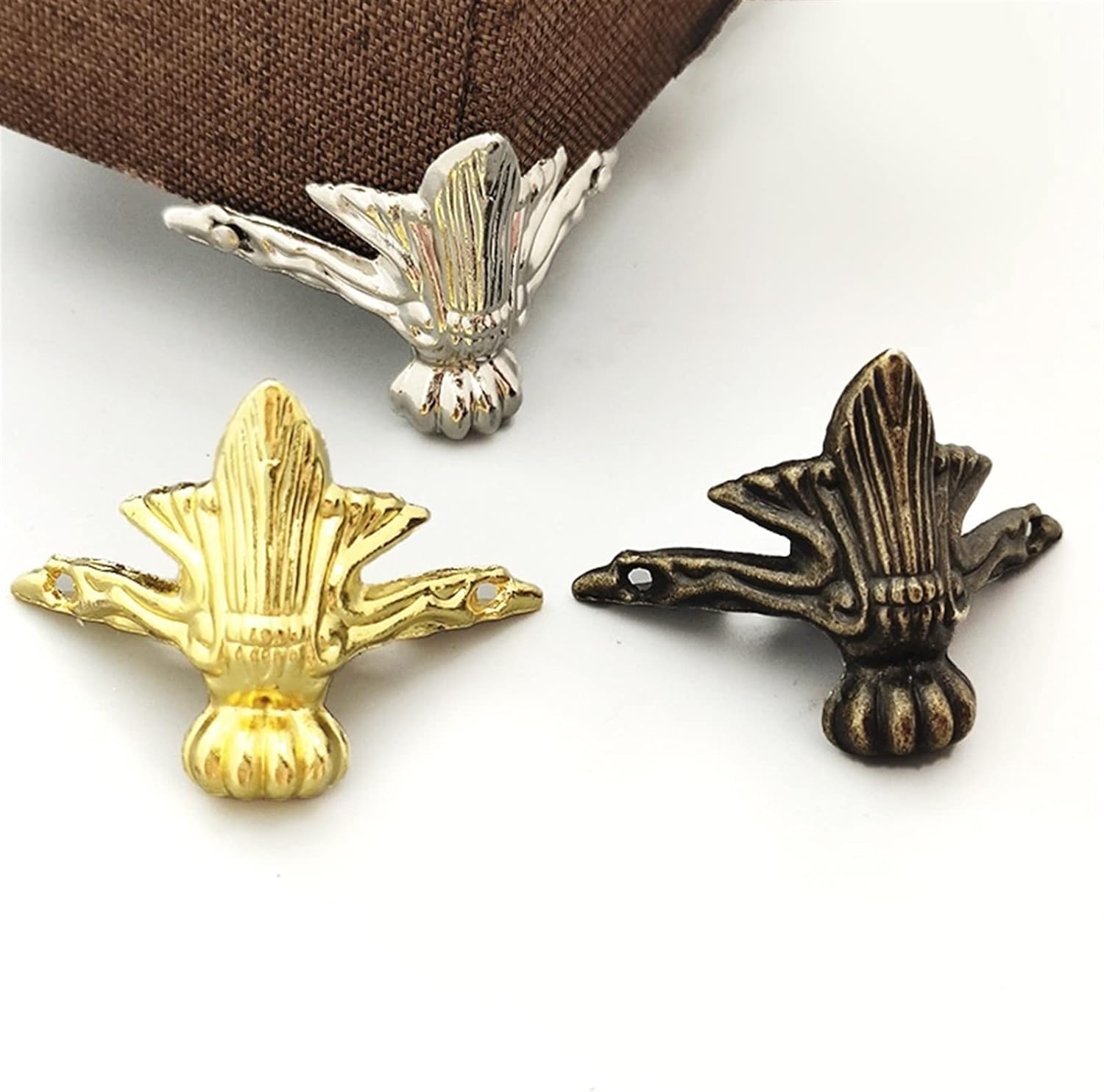 4Pcs Antique Wood Box Feet Leg Triangle Rattan Carved Decorative Bracket for Furniture Hardware Corner Protector Corner (Color : 4230V 4Pcs)