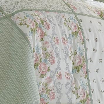Laura Ashley Home | Harper Collection | Lüks Ultra Yumuşak Yorgan, Dört Mevsim Premium Yatak Seti, Ev Dekoru için Şık Zarif Tasarım, King, Sage