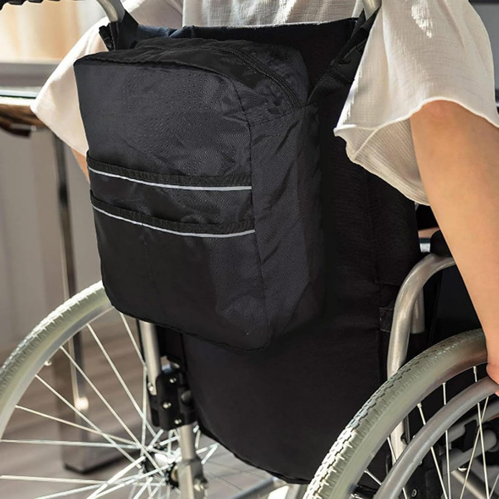 Borsa Zaino Posteriore Sedia a Rotelle, Pieghevole 600D Oxford Impermeabile portaoggetti appendere sul retro, per Ausili Deambulazione Anziani Conservazione dei Medicinali (Black,12 x 4 x 12.5 inches)