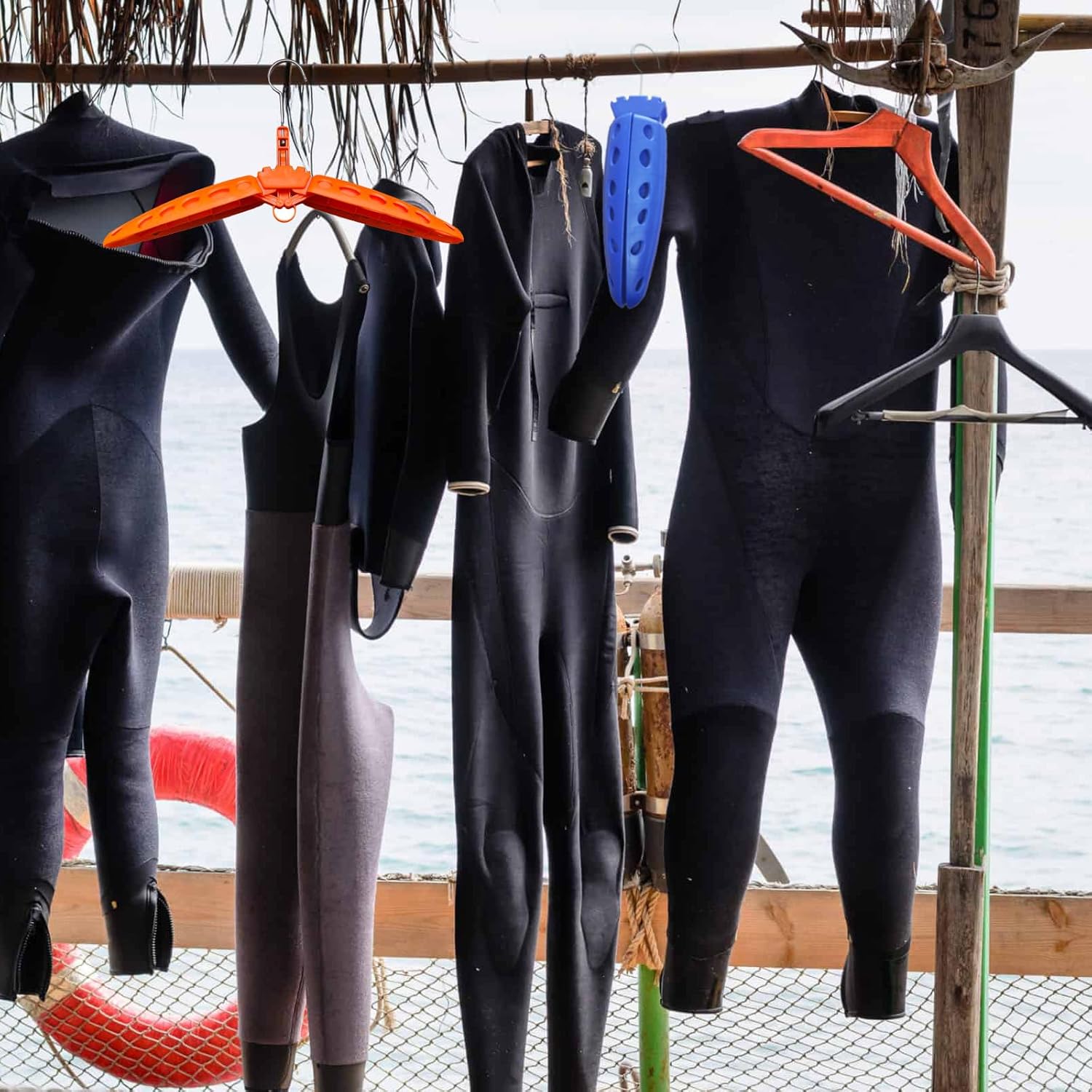 Wetsuit Hanger Foldable Diving Suit Hanger, Scuba Surfing Swimming Accessory, Quick Drying Folding Ventilated Hanger - Image 6
