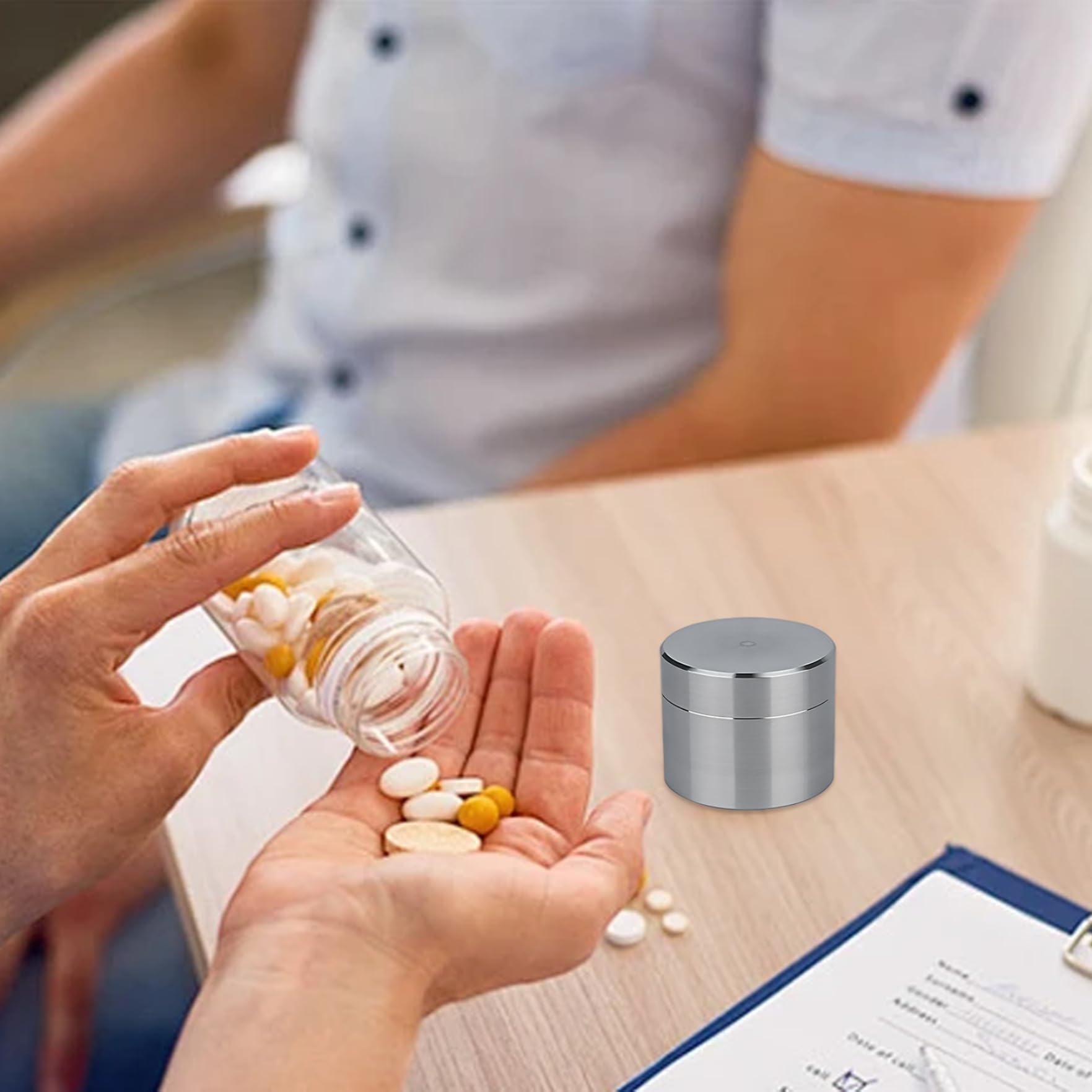 Organizador de pastillas de Metal de acero inoxidable, pastillero impermeable para uso diario, estuche pequeño para bolsillo EDC, L..