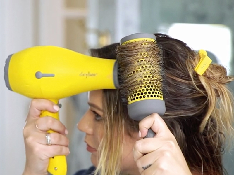 Amazon.com: Drybar Baby Buttercup Travel Blow-Dryer, 1200  display picture 1