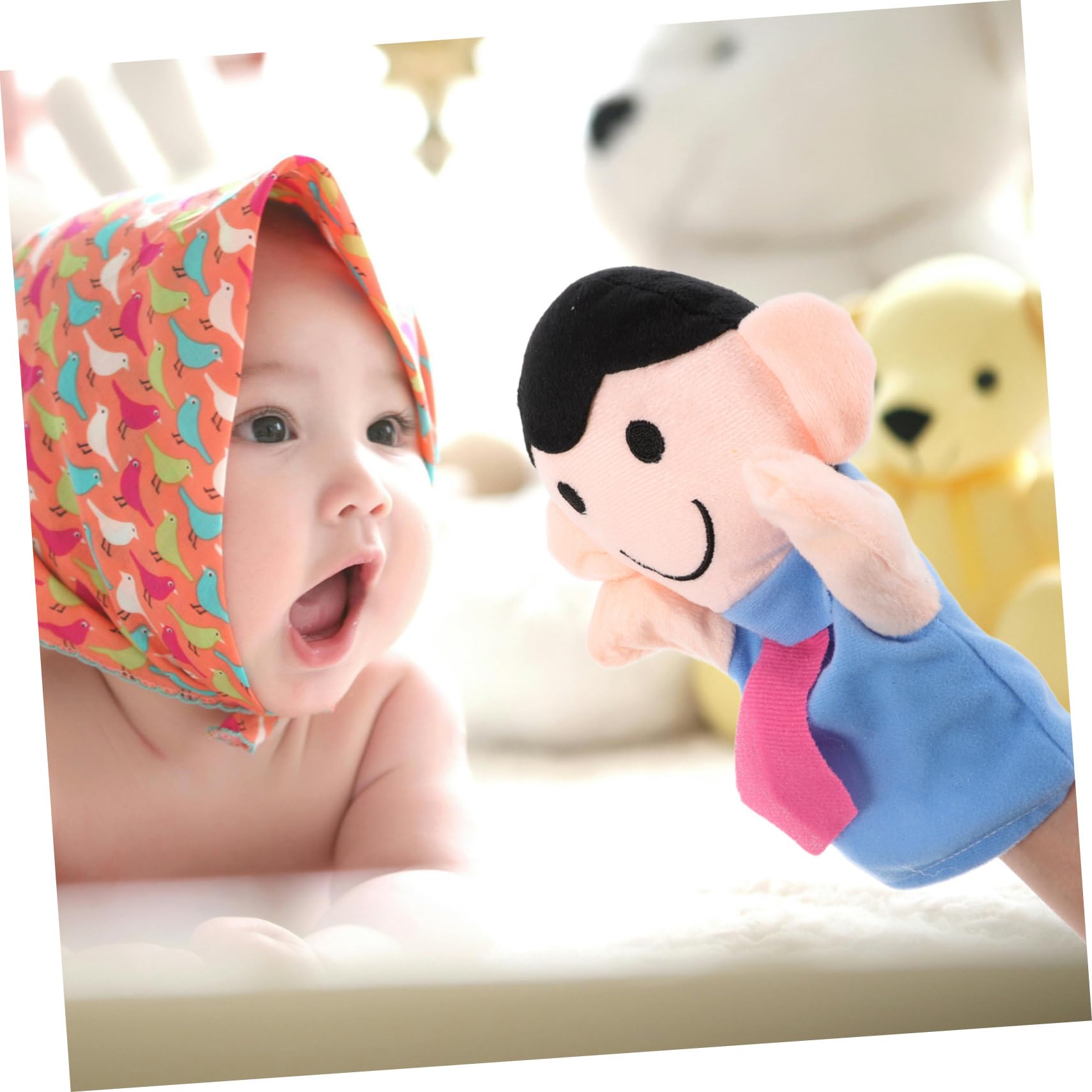 Garneck 6pcs Family Hand Puppets Toddlers Interactive Role Play Puppets for Boy Girl Includes Grandpa Grandma Dad Mom Daughter Educational Toys for Year - Image 4