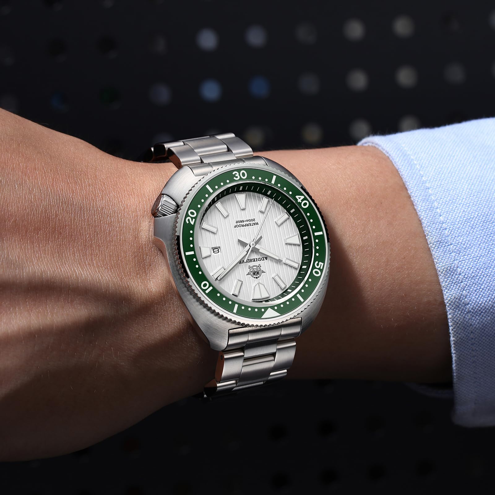 ADDIESDIVE Reloj de Buceo para Hombres 200m Cristal de Zafiro Esfera con Patrón 3D de Persianas Bisel de Cerámica Luminoso Movimiento de Cuarzo japonés Reloj de Acero Inoxidable AD2507