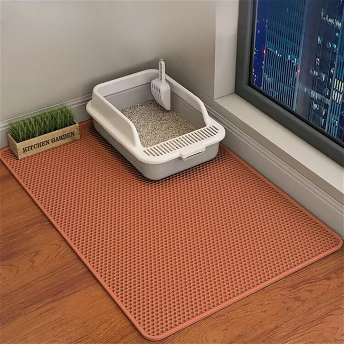 Xisnuient Honeycomb Cat Litter Mat, Two Layer Trapping Kitty Mats, Scatter Control, Soft on Paws, Indoor Box Supplies and Essentials,Easier Washable (30X30cm,Brown)