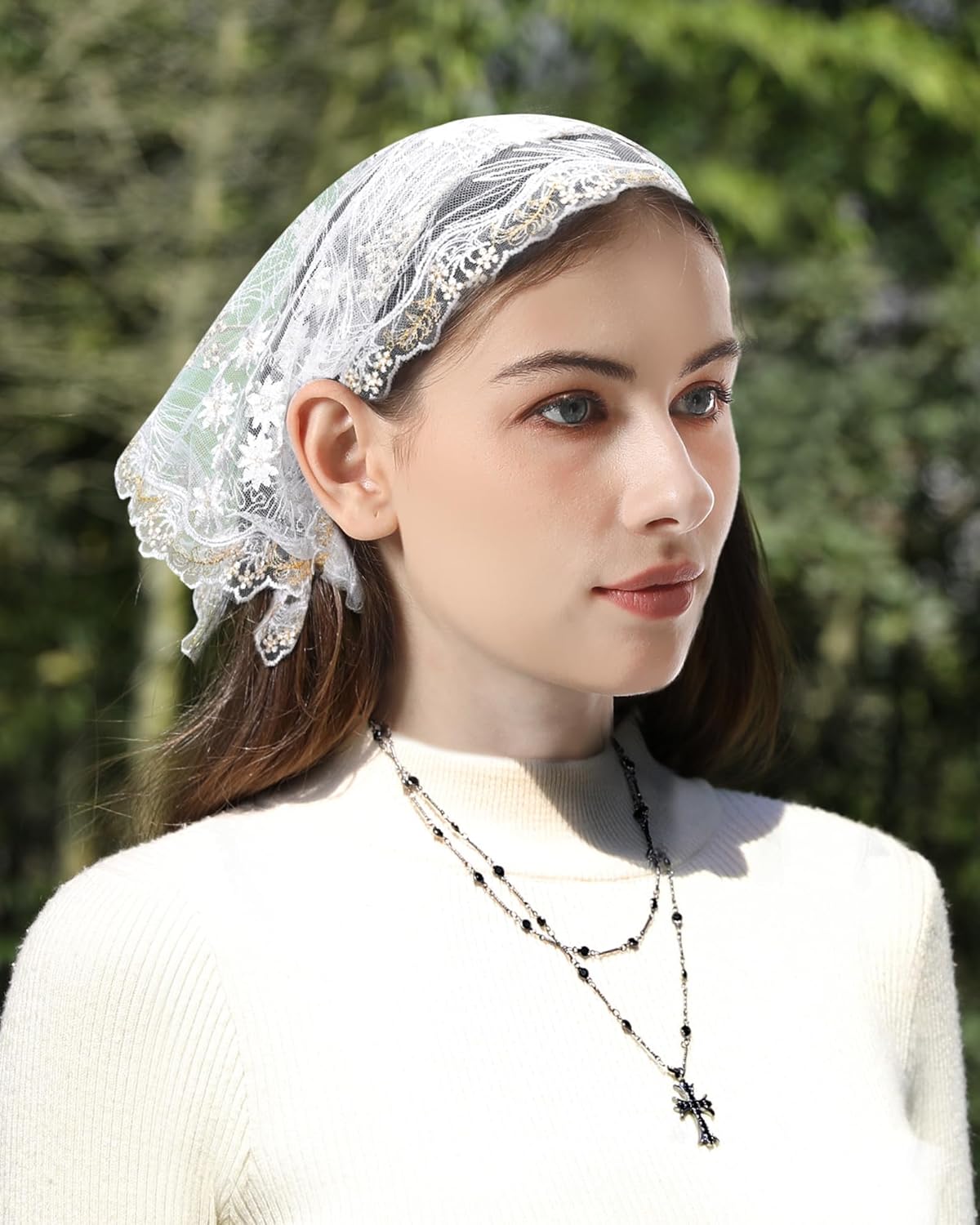 Mantveil Small Triangle Chapel Veil: Vintage Inspired Lace Mantilla Veils for Church Latin Mass Catholic Head Scarf for Women - Image 5