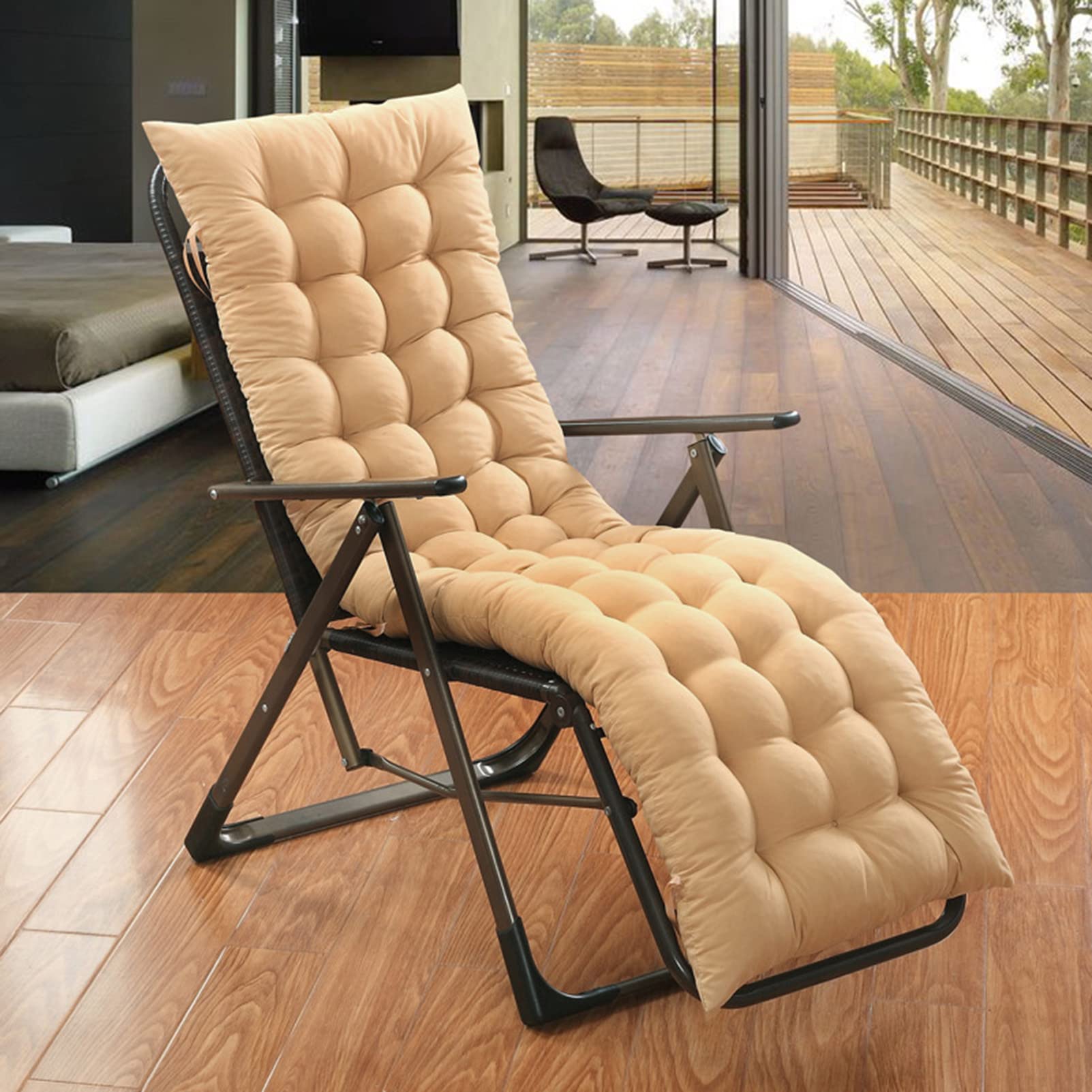 Coussin pour chaise longue de jardin épais qui ne glisse pas sur le transat