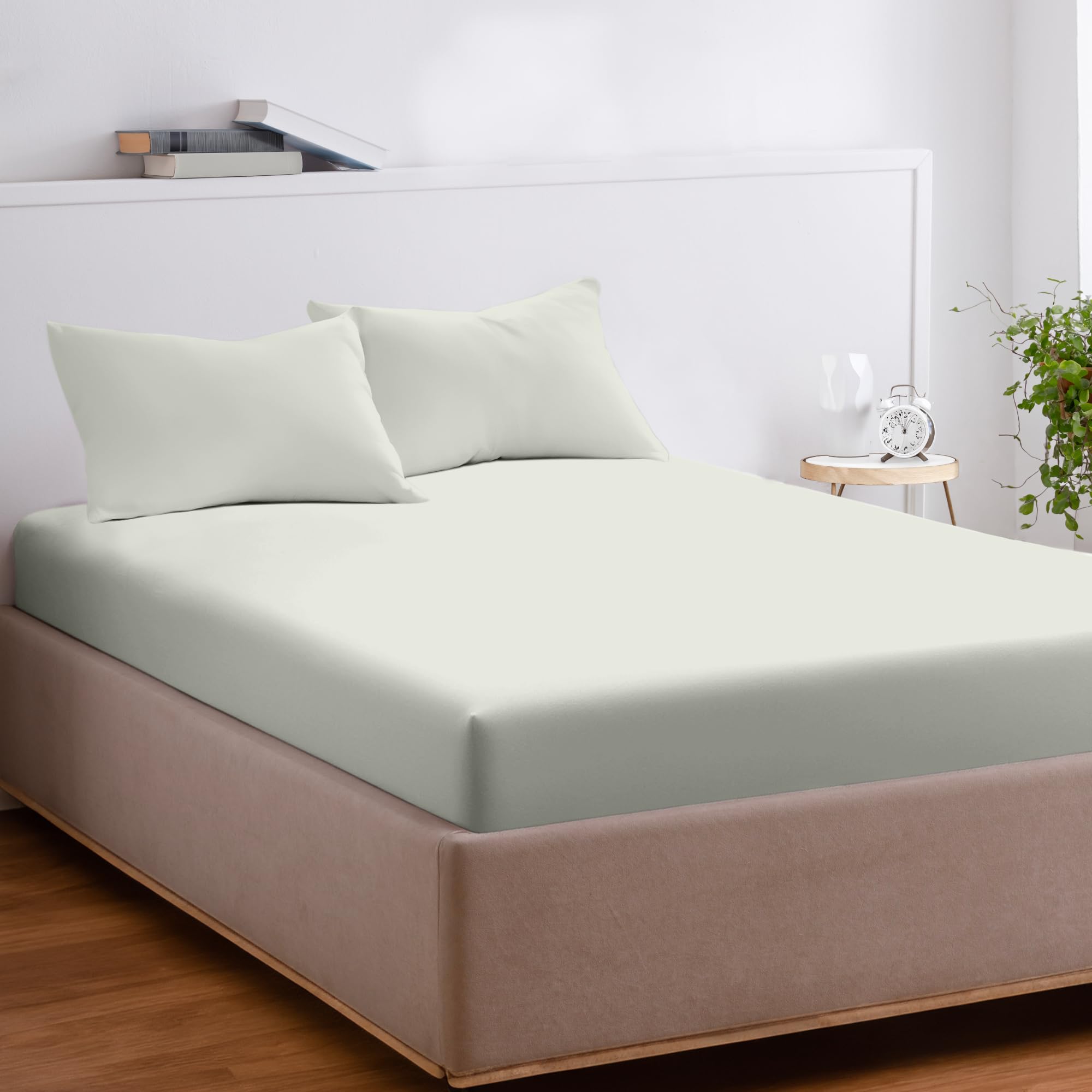 EKOSCIOUS 100% Tencel Lyocell Eucalyptus Sateen Soft Solid, Super King Size, 40cm Deep Pocket Fitted Bed Sheet, Pastel Green - Breathable, Cool & Softer