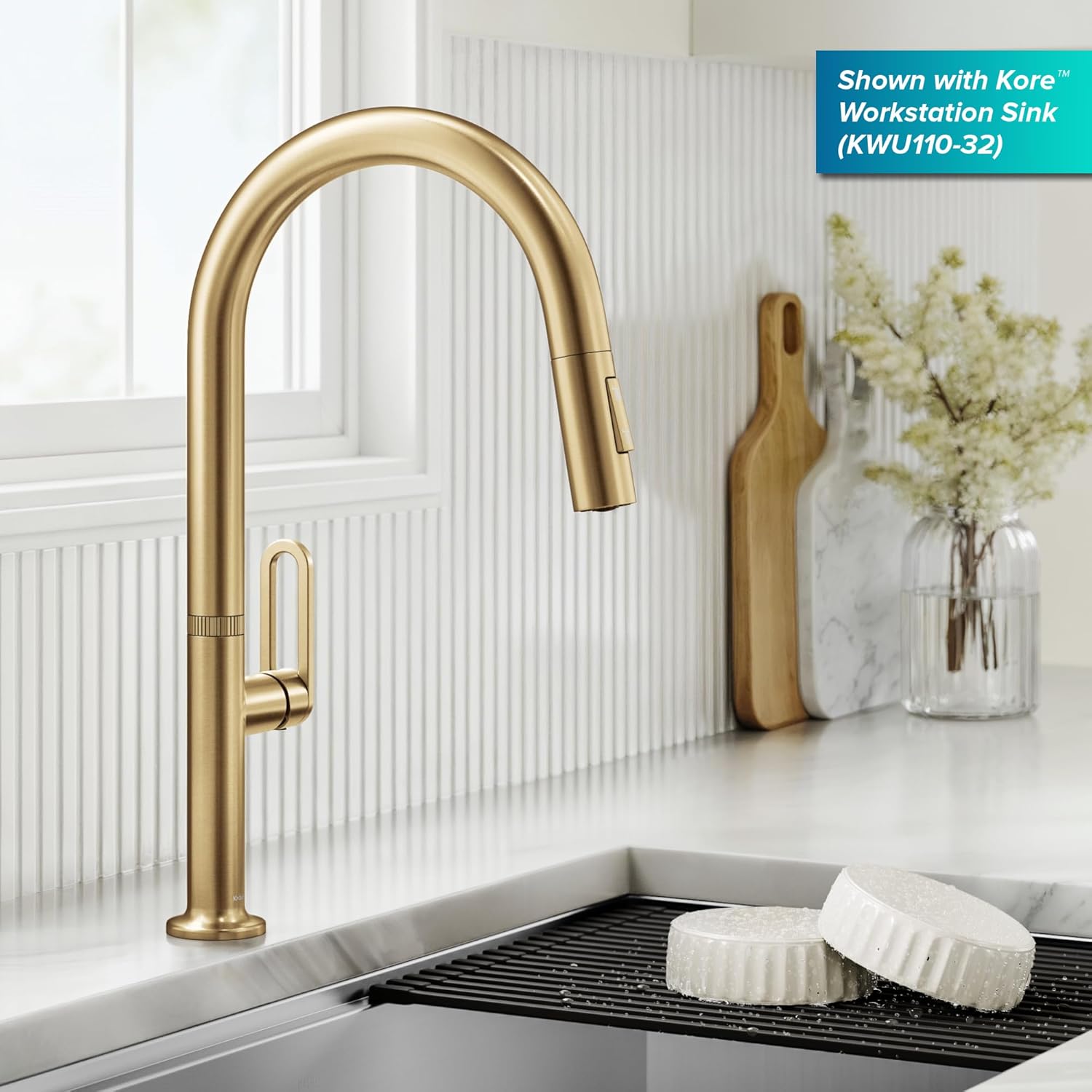 KRAUS Vetra 2-Function Single Handle Pull Down Kitchen Faucet in Spot-Free Brushed Brass, KPF-2850SFBB