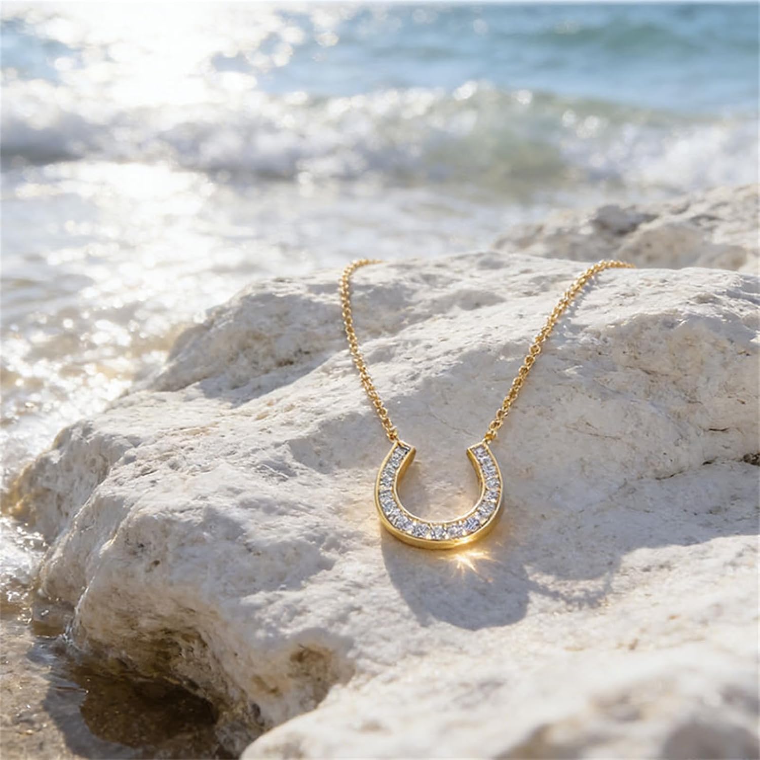 MALOYANVE Horseshoe Necklace for Women Cubic Zirconia Crystal Gemstone Horse Shoe Pendant Necklace Lucky Western Jewelry Elegant Wedding Horse Lover Gifts