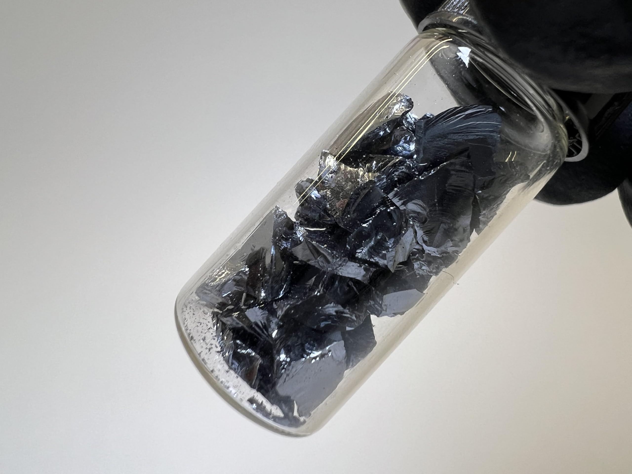 Silicon Crystals Sample Pure 99.9% Metalloid for Collection or Experiments