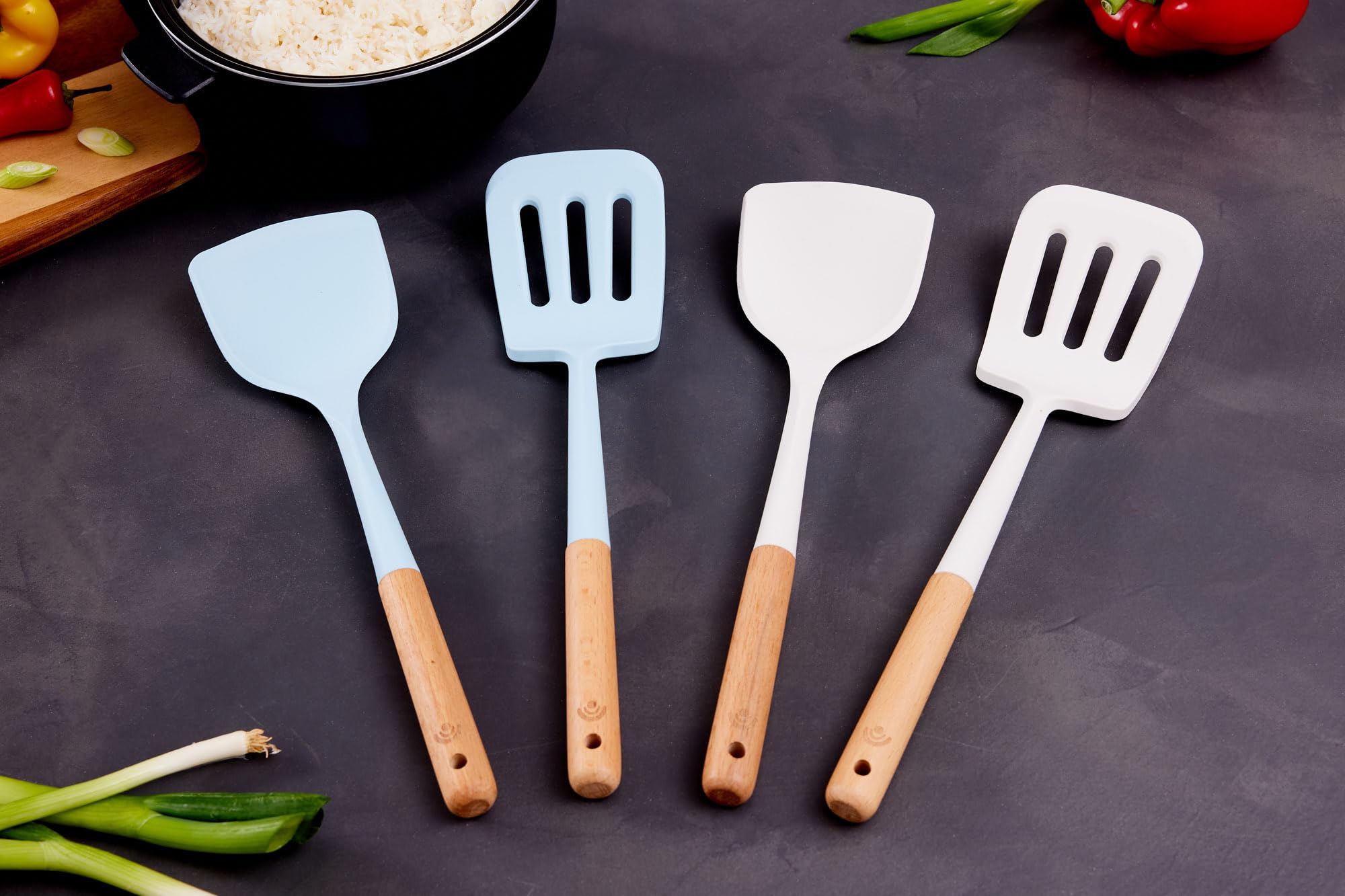 Yum Asia Premium Turner Spatula with Beech Wood Handle and Premium Silicone (Ice White, Slotted Turner Spatula) - Image 4