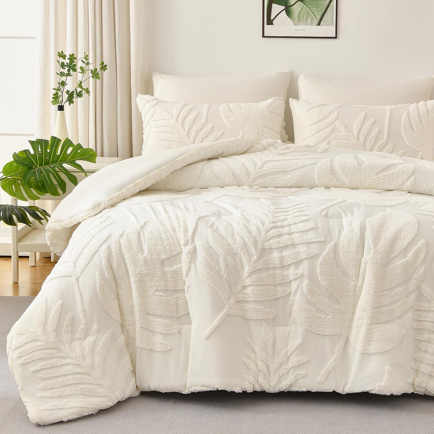 FLYMME Ivory Queen Comforter Set,Boho Soft Warm Tufted Neutral Bed in a Bag,Lightweight Fluffy All Seasons Bedding with Botanical Palm Leaf Pattern,3 Pieces (Comforter&2 Shams)
