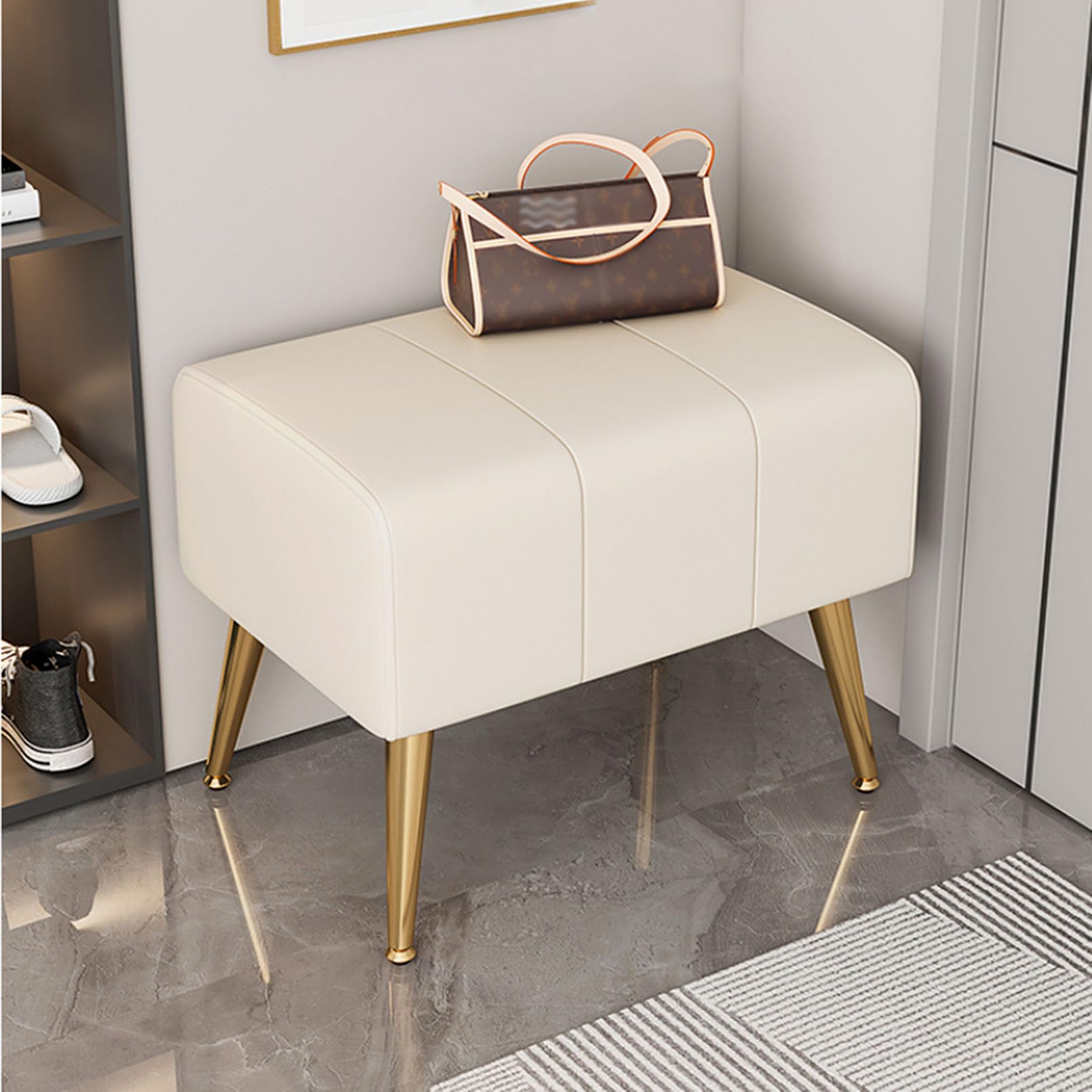 Repose-pieds ottoman sous le bureau pour soulager vos jambes