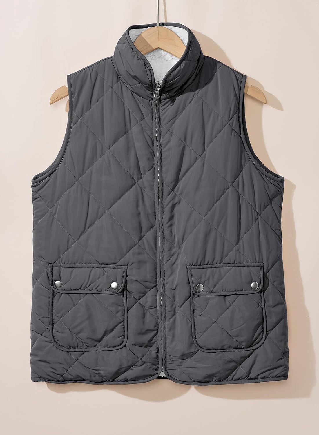 SHEWIN Women Puffer Vest Casual Stand Collar Sleeveless Puffer Jacket Warm Winter Reversible Zip Up Outerwear with Pockets
