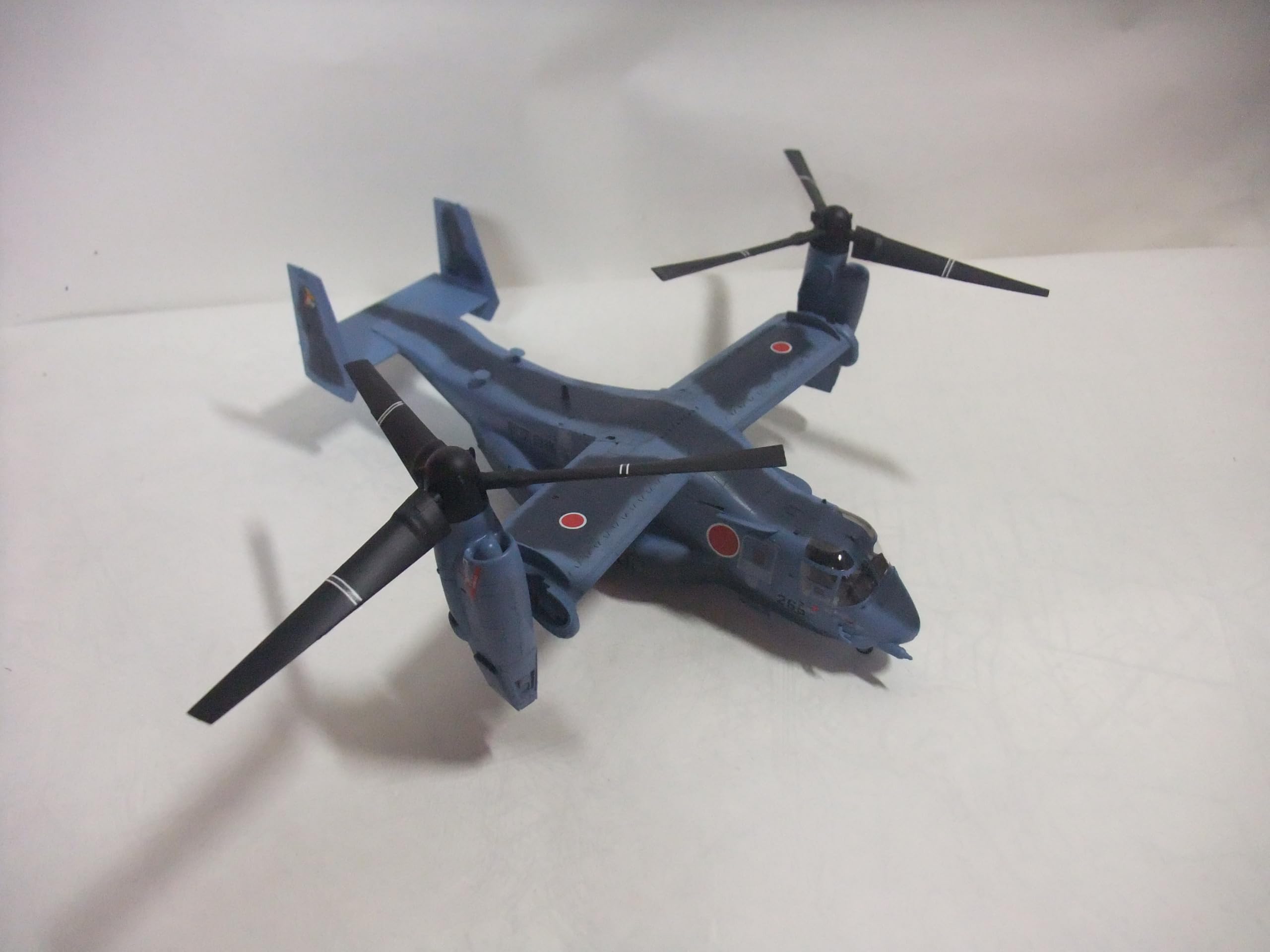 プラモデル :: 飛行機 :: 陸上自衛隊/アメリカ海兵隊 垂直離着陸輸送機