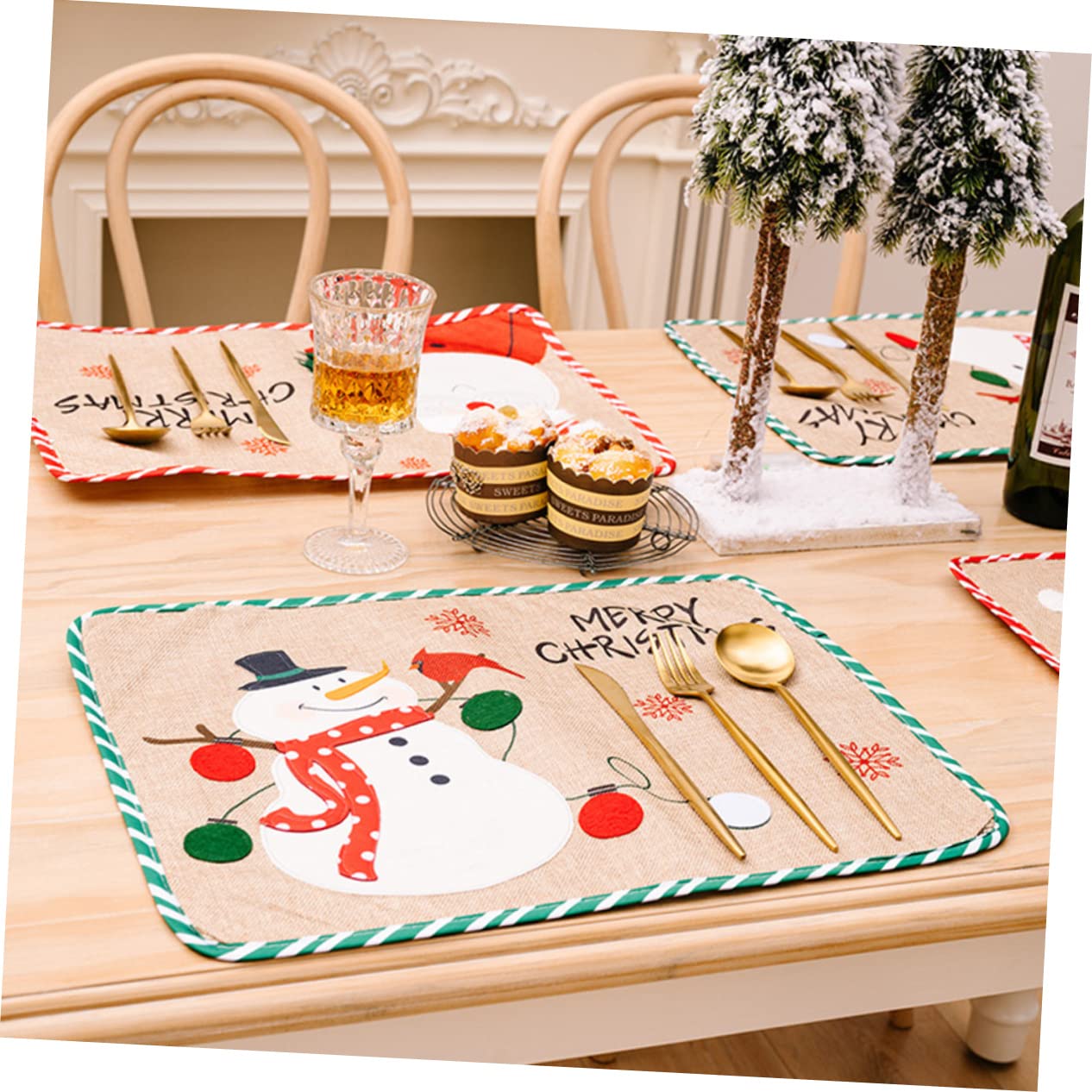 PRETYZOOM Set Di 4 Tovagliette Da Tavola Con Design A Strisce E Runner Da Tavola Per Feste Di Natale