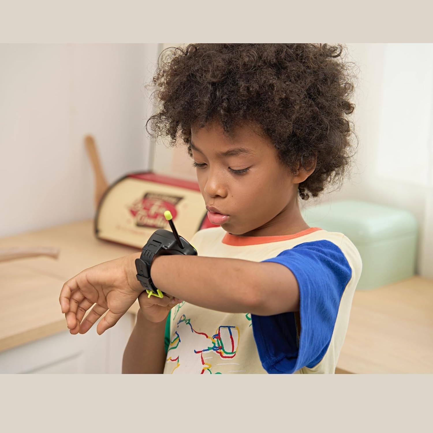 Watchie Talkies- My First Watchie Talkies| Wearable Talkies for Kids Age 5+| Set of 2, Red and Green| Upto 1000 ft Reach