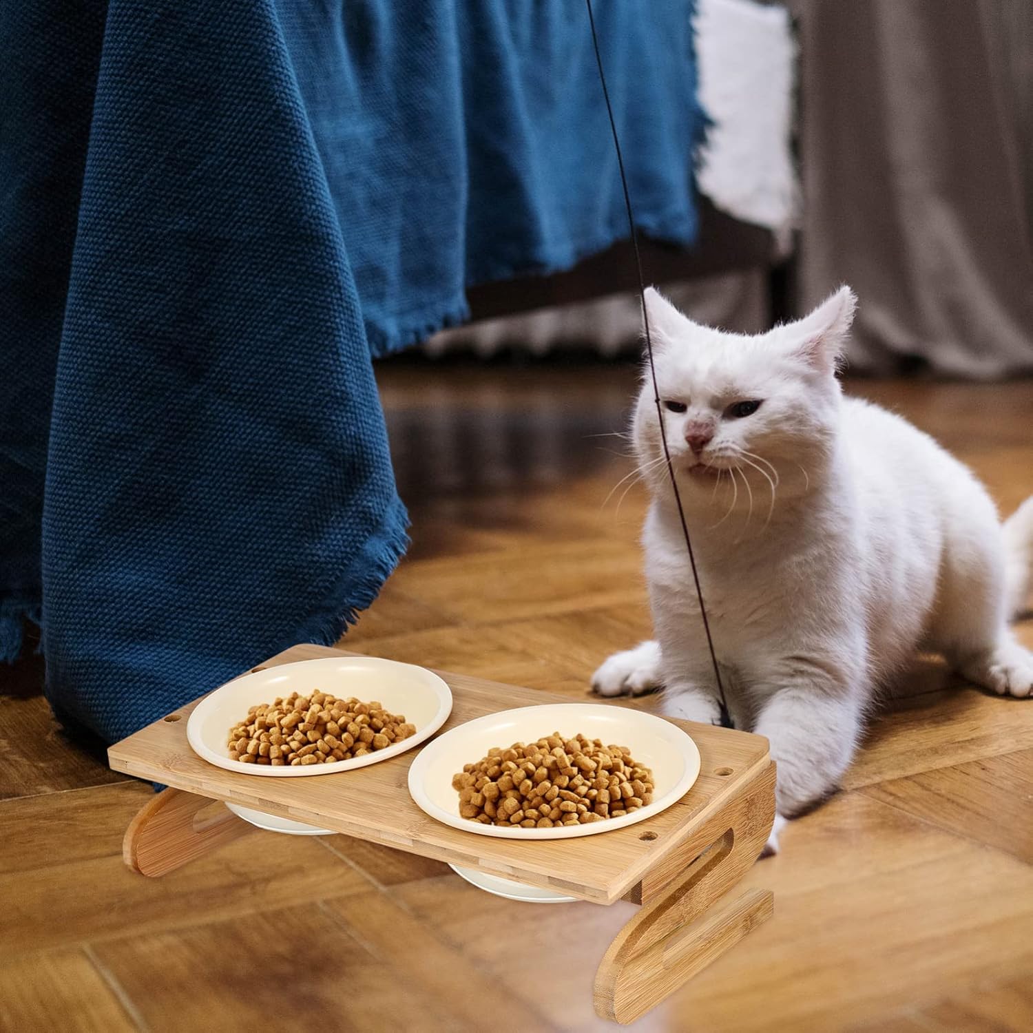 Ceramic Raised Cat Bowl Wood Stand Comfortable Feeding Bowl for Cats Dogs