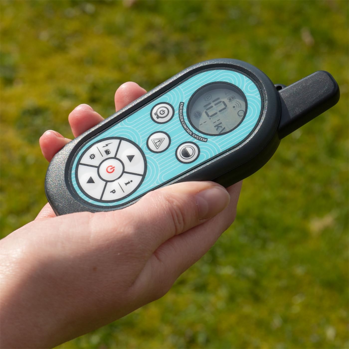 VOSS.farming Weidezaungerät Impuls Duo DV160 RF, 12V/230V, mit Funkfernbedienung, Fernsteuerung bis 10km Reichweite