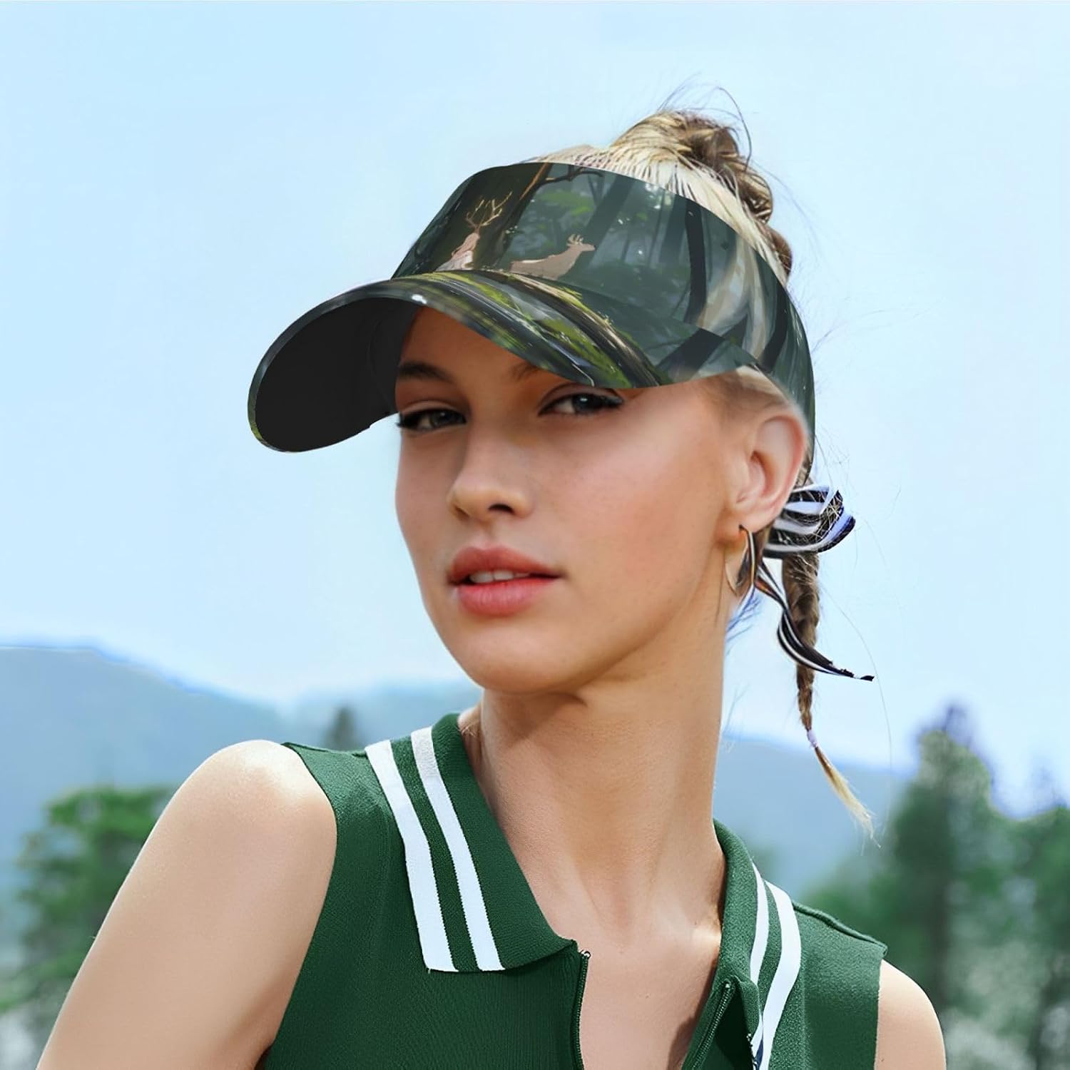 The Girl by The River. Top hat - Adjustable Hollow Design, Suitable for Golf, Baseball, Daily Leisure and Outdoor Sun Protection Black
