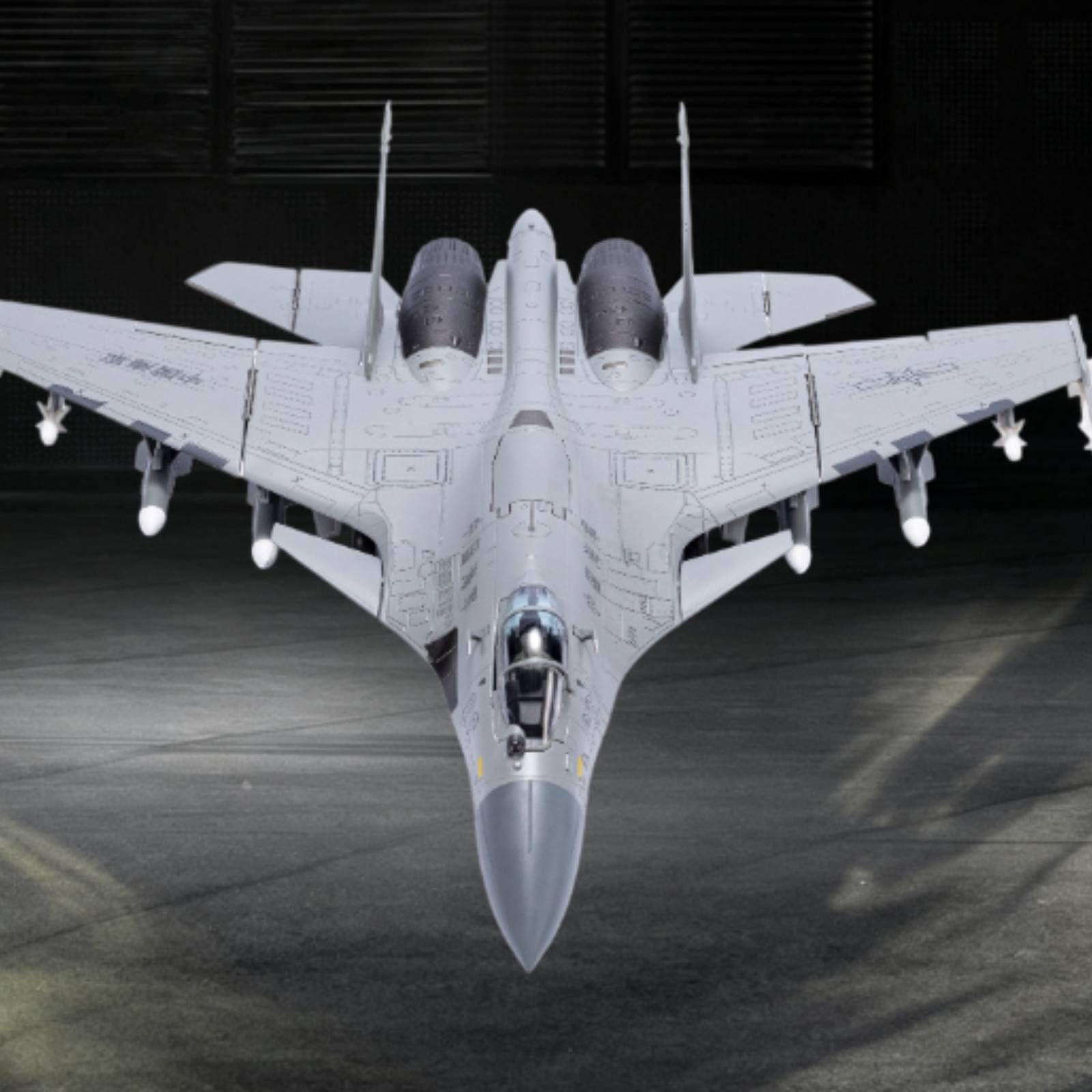Aereo in Miniatura con Base Accurato