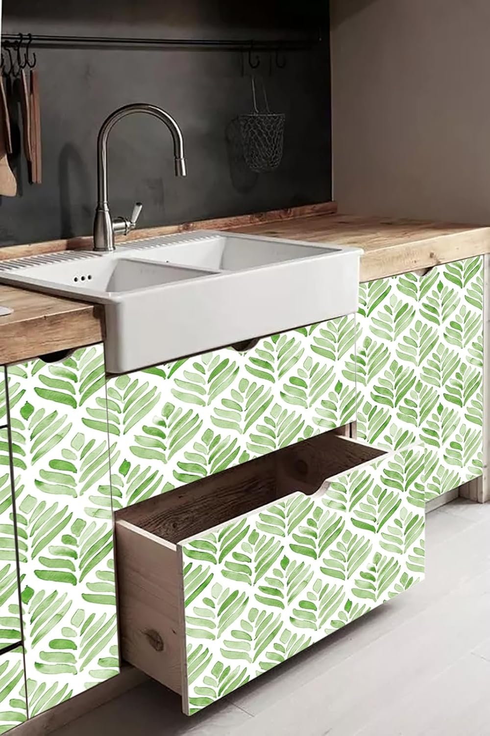 Green White Floral Shelf Paper Peel and Stick Botanical Floral Wallpaper for Walls Vinyl Film Decorative Drawer Liner for Dresser(Green White, 17.3" x 118")