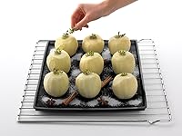 Vista 4 de Lekue Bandeja para hornear antiderrames de 12 x 16 pulgadas, color negro