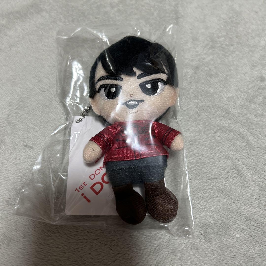 Amazon.co.jp: SnowMan 宮舘涼太 すのチル ぬいぐるみ : おもちゃ