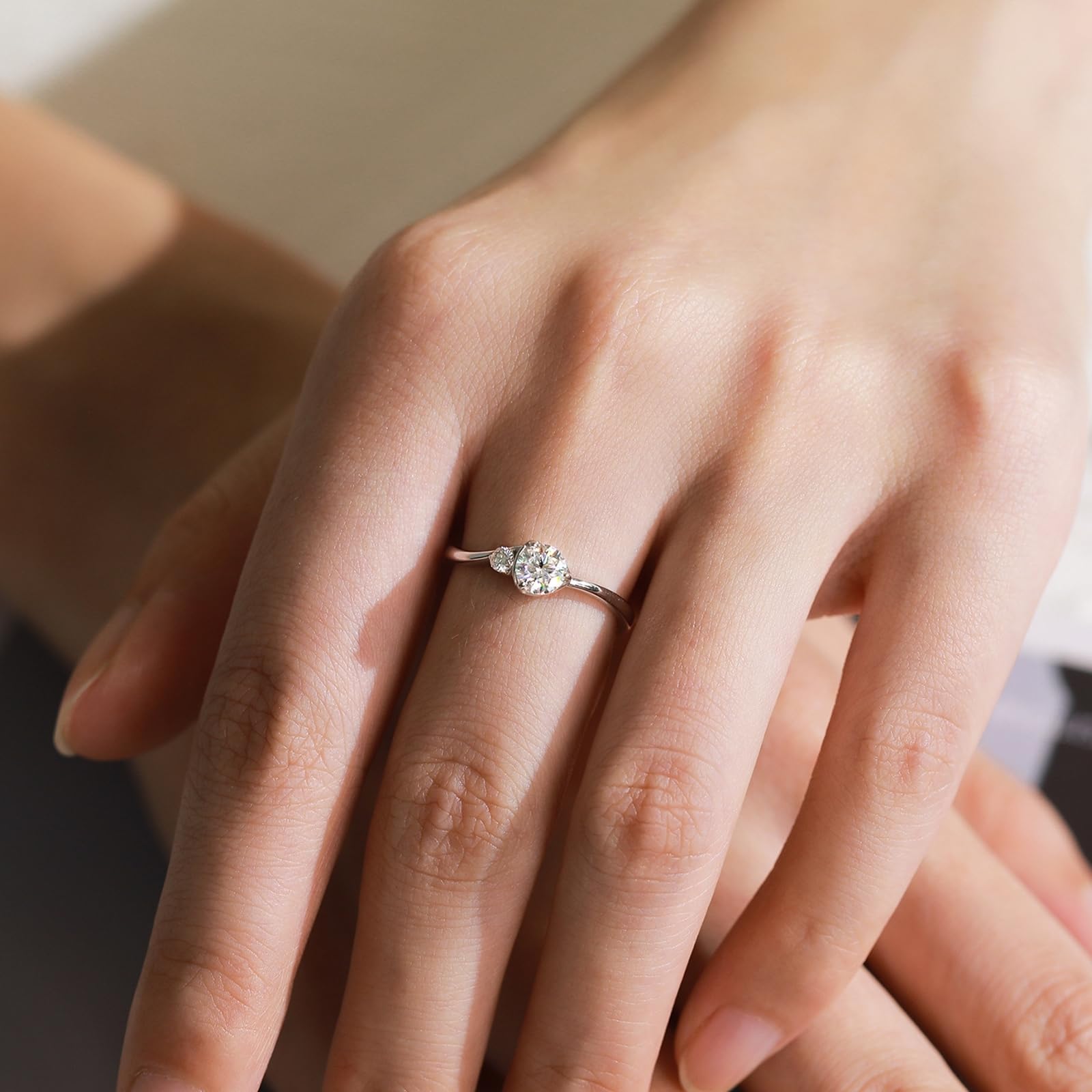 Pierścionek z białego złota 9K dla dziewczyny, pierścionek zaręczynowy damski, 5 mm, diament laboratoryjny, biały, 0,5 ct diament laboratoryjny
