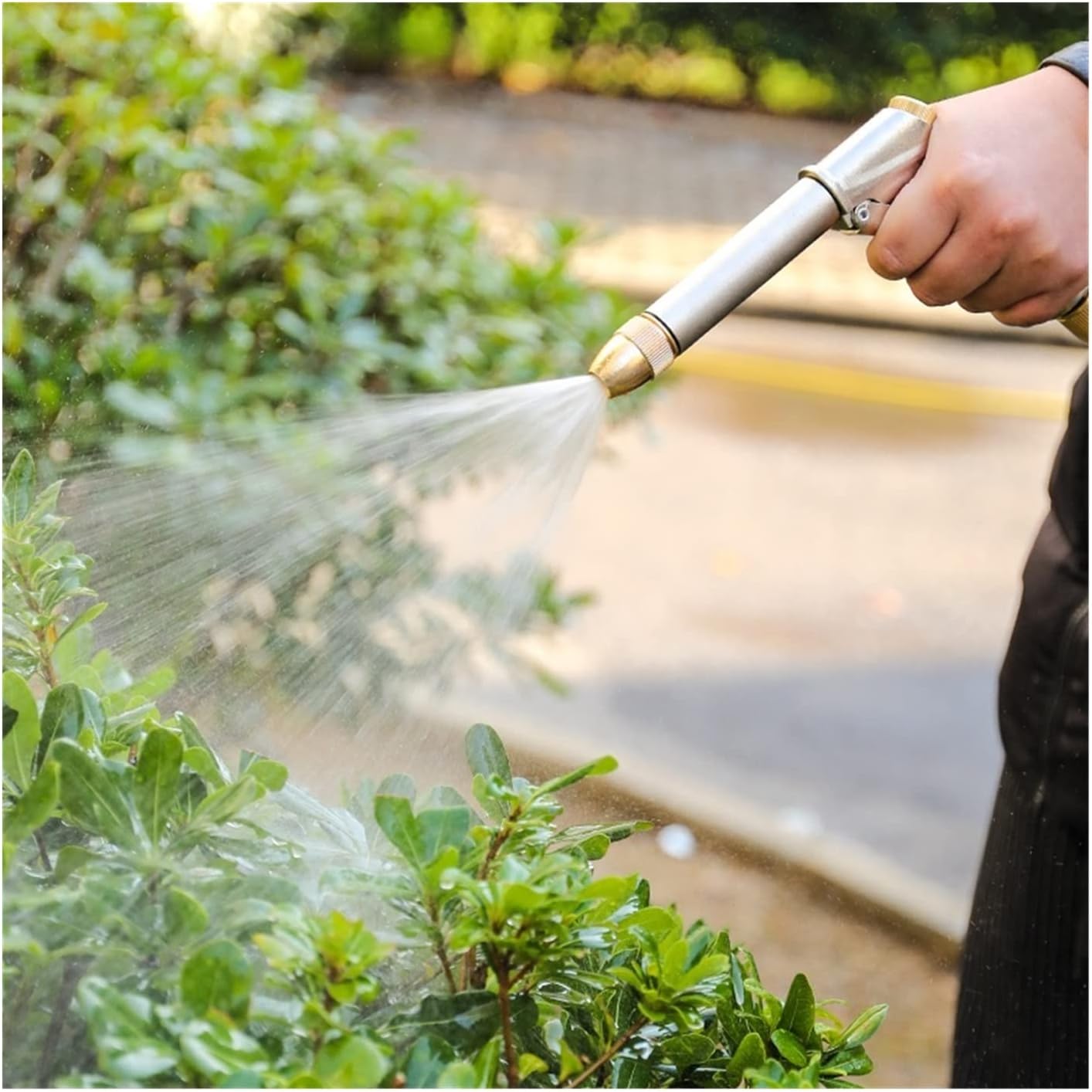 Garden Spray Gun-Garden Hose High Pressure Spray Nozzle Cleaner With Soap Dispenser Bottle Snow Foam Water Gun Watering Sprayer Car Washer (Color : Red)
