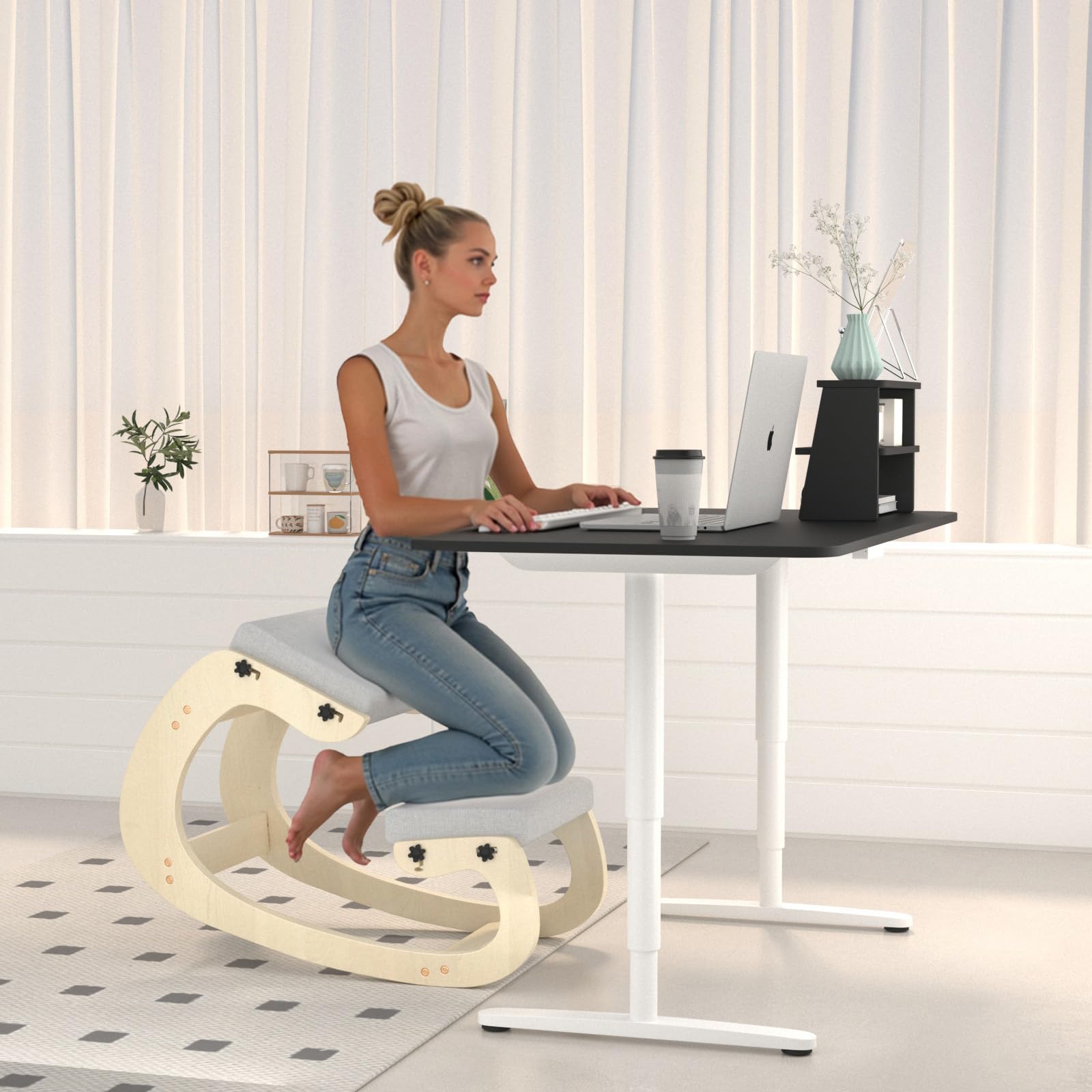 Ergonomischer Kniestuhl mit Schaukelbasis aus Holz – Höhenverstellbarer Haltungstrainer mit dickem Sitzkissen und weicher Knierolle, ideal fürs Homeoffice & gegen Rückenschmerzen