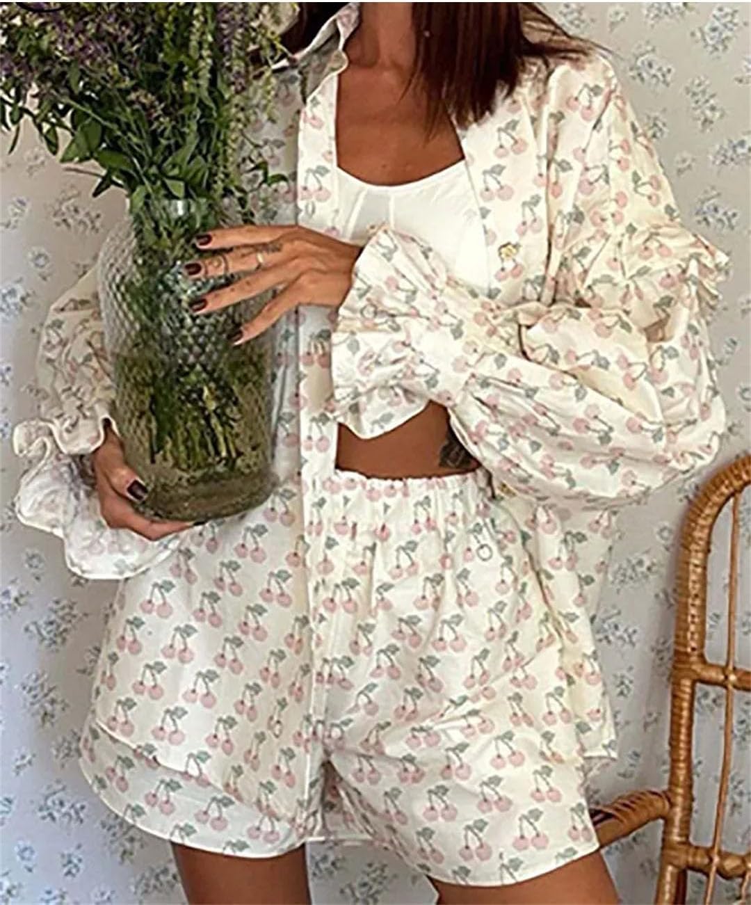 Women's Print Two Pieces Set Elegant Lapel Long Sleeve Button Shirts and Mid Waist Shorts Sets