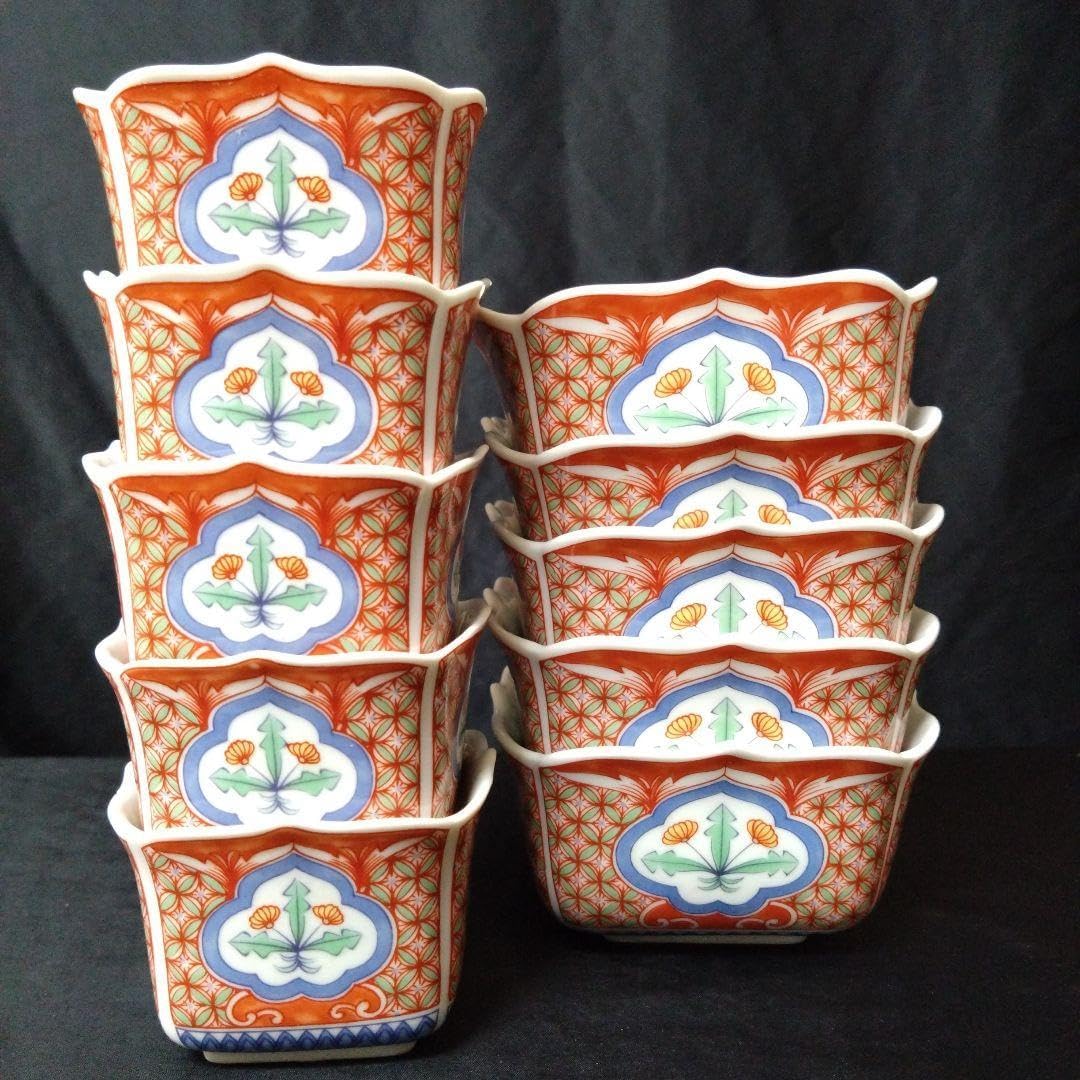 美濃焼の名工 三浦繁久作品 鼠志野桜紋様の向付け中鉢と中皿と大皿 の