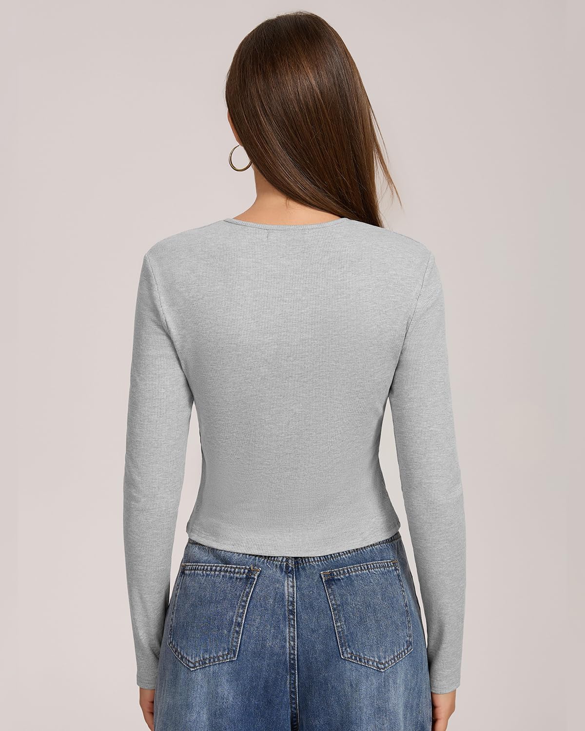 QINSEN Women's Long Sleeve Crewneck T Shirts Ribbed Button Crop Top Going Out Tops