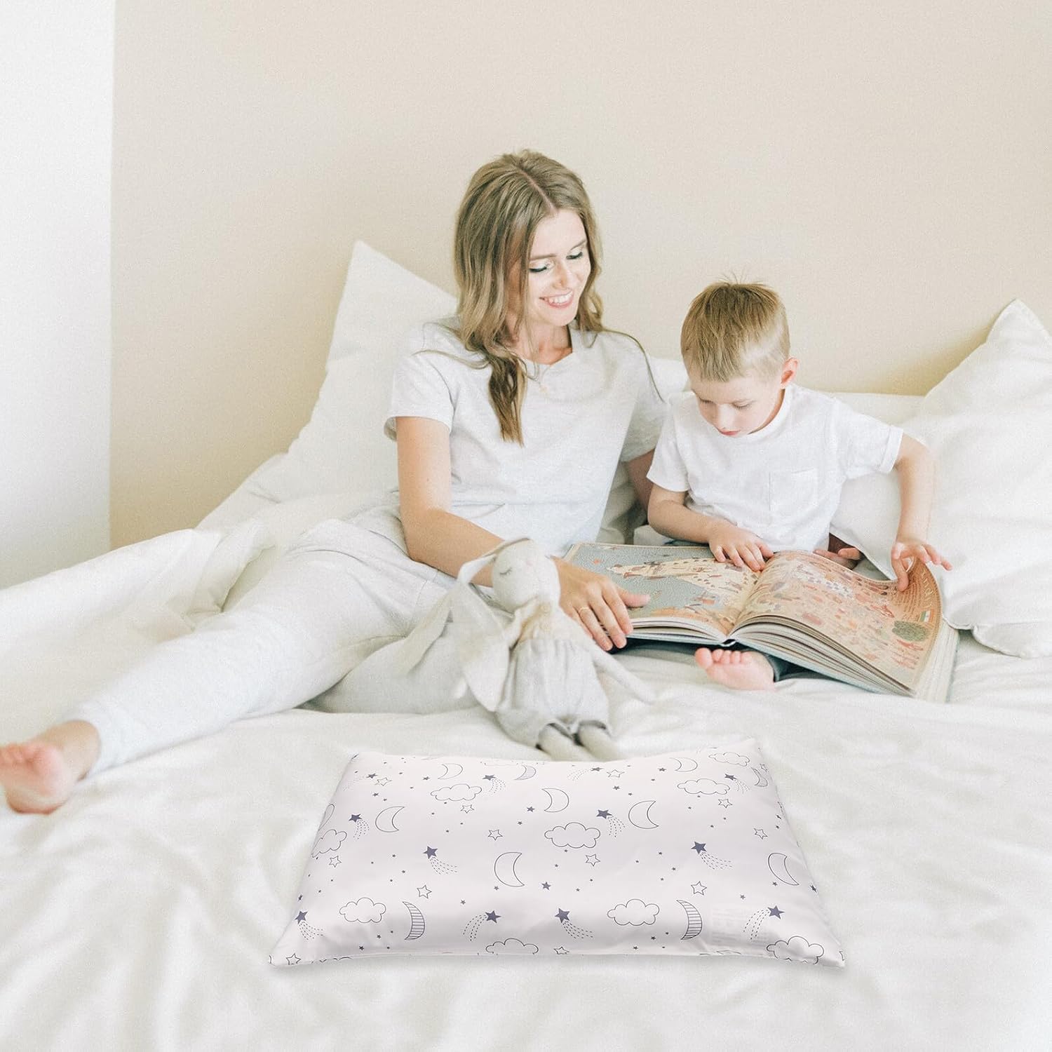 Pillowcase for Breathable Envelope Closure Pillow Cover Soft Silk-Like Fabric Small Travel Pillowcase Machine Washable Decorative for Boys