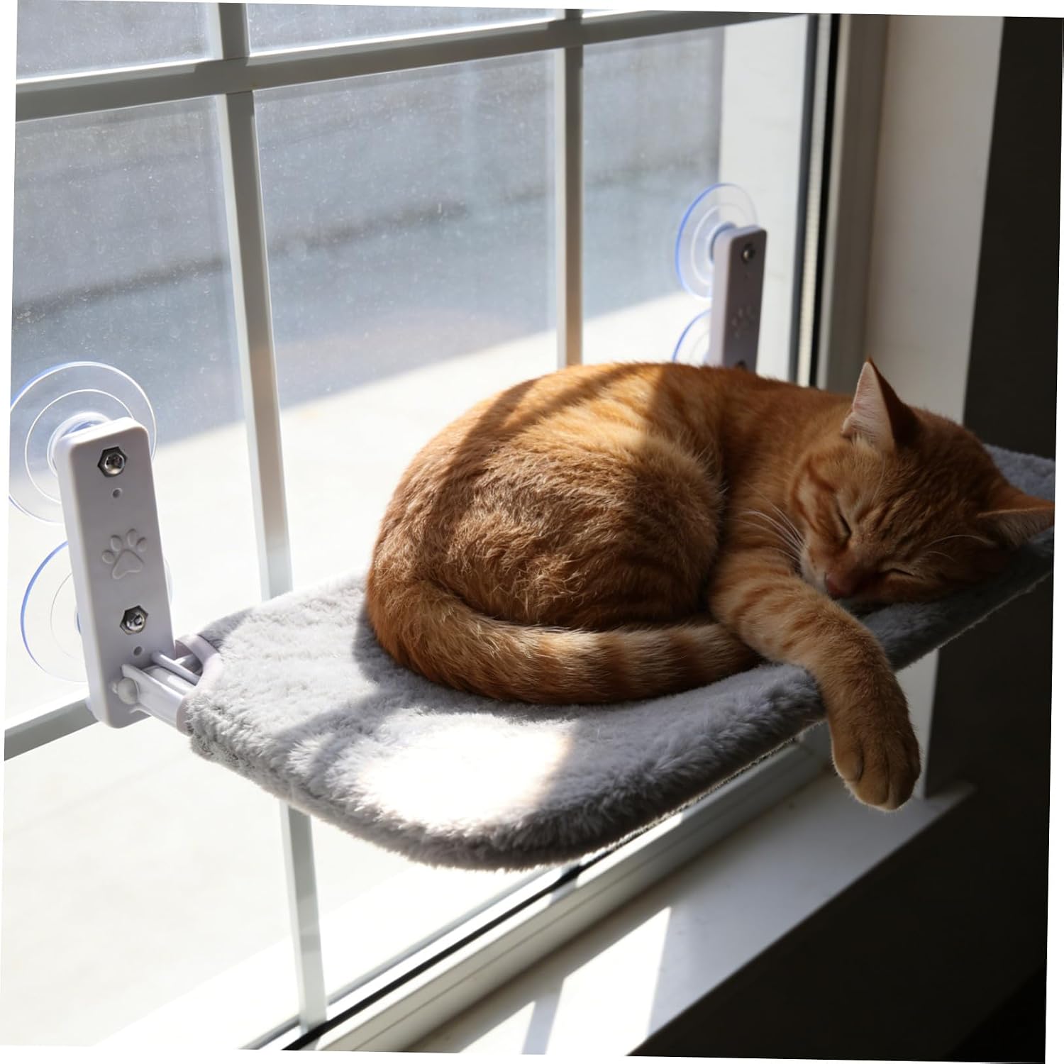 Abaodam Suction Cup and Iron Pipe Frame Cat Hammock Window Perch Easy Installation with Reliable Suction Design, Imitation Rabbit Fur Fabric Sunbathing Spot for Indoor Cats and Kittens
