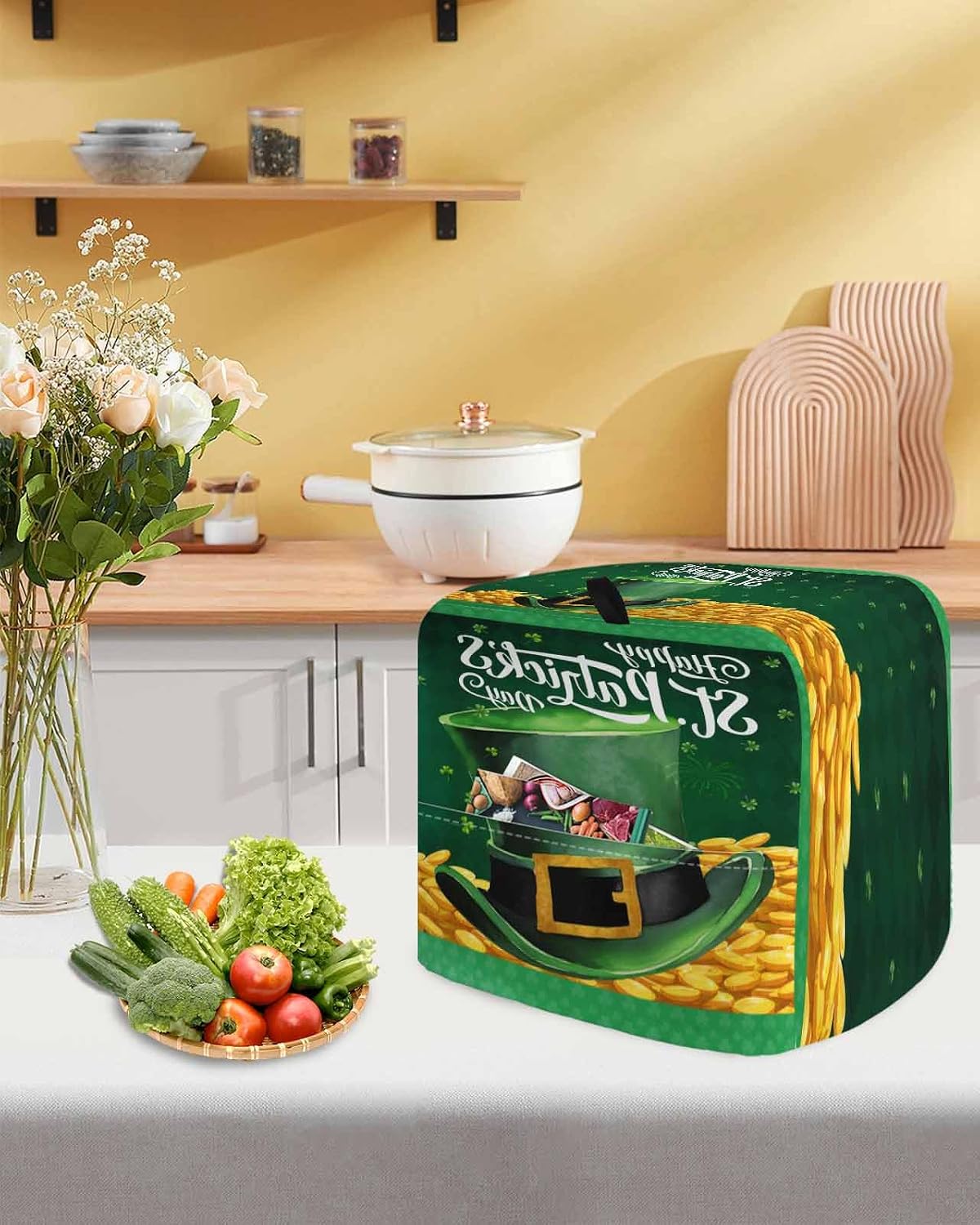 St. Patrick's Day Stand Mixer Cover with Storage Pocket, Waterproof Kitchen Mixer Covers, Funny Green Hats Leaves Coin Art Kitchen Appliance Dust Cover Compatible with 4/4.5 Quart Mixers