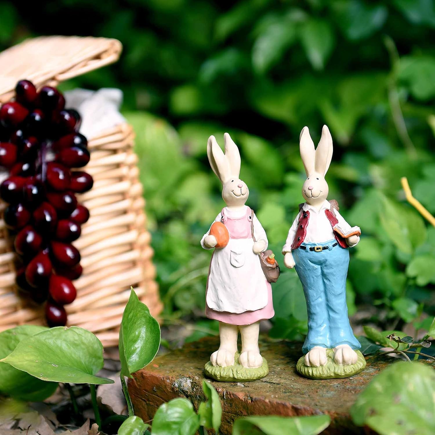 Easter Bunny Figurines Set of 2 – Resin Rabbit Couple Holding Book & Bag, Spring Easter Table Decor, Cute Bunny Statues for Home & Farmhouse Display