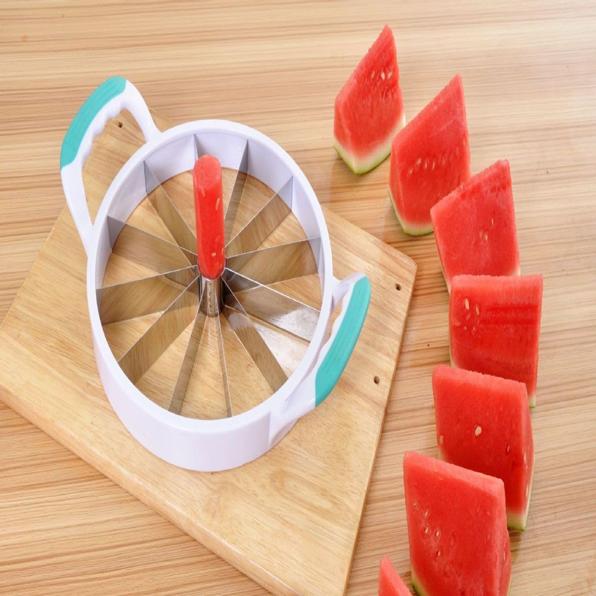 Watermelon Cutter Hand-held Stainless Steel Melon Fruit Cutter 12 Pieces To Protect Fingers While in Use Kitchen Tool for Cutting Watermelons