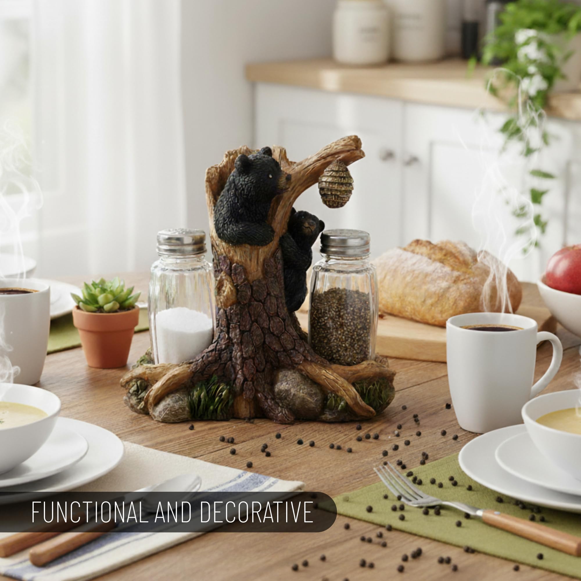 Pine Ridge Salero y pimentero de oso – Dos agitadores de vidrio, soporte de oso en árbol para especias y condimentos, para cocina, comedor o decoración de mesa
